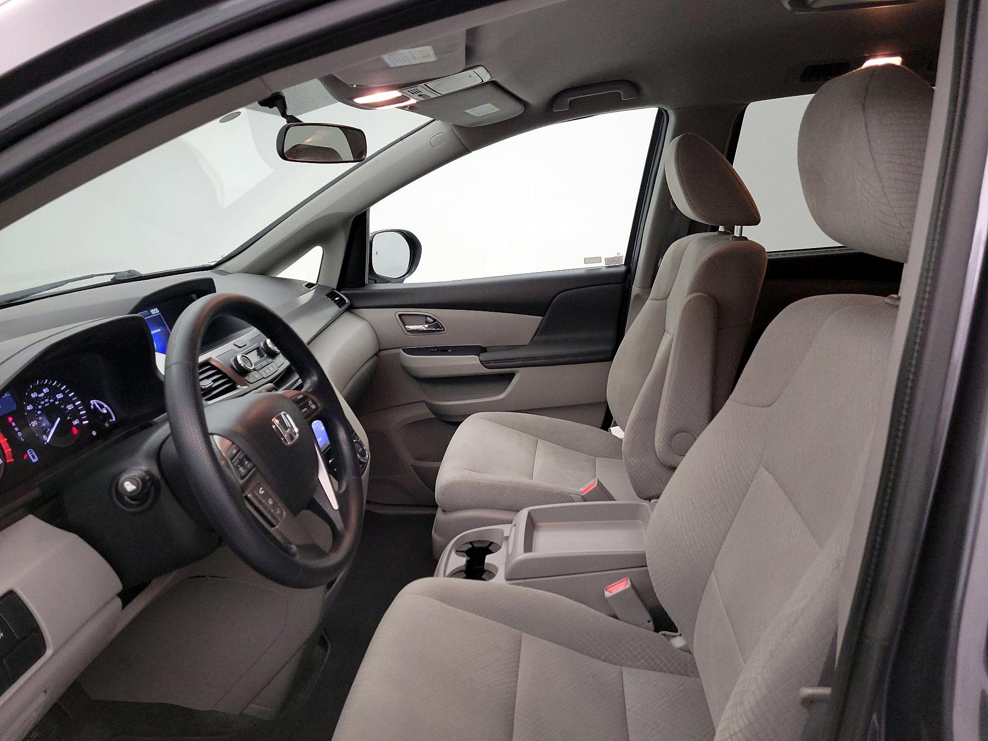 Thumbnail: 2016 Honda Odyssey - 11