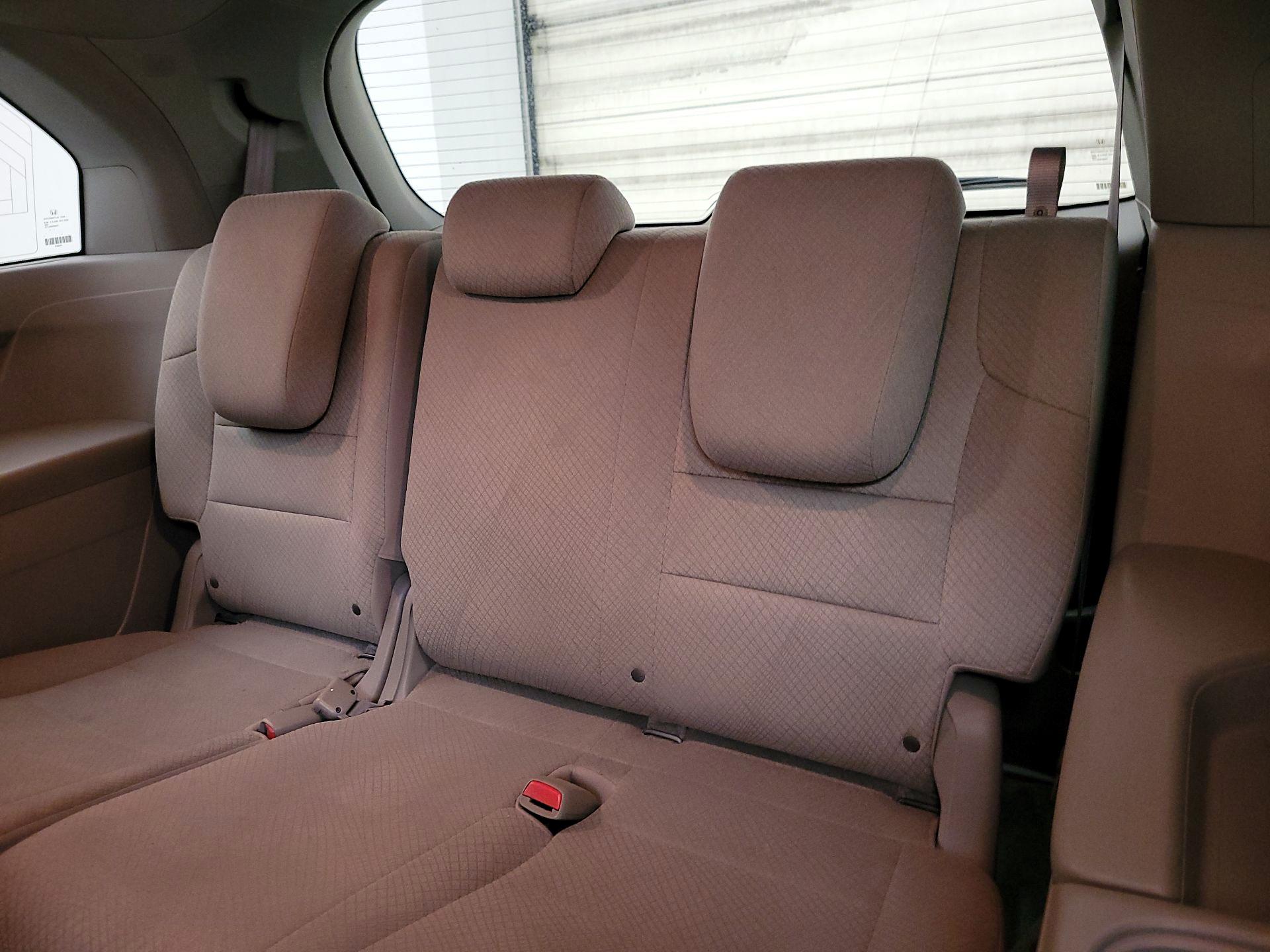 Thumbnail: 2016 Honda Odyssey - 20
