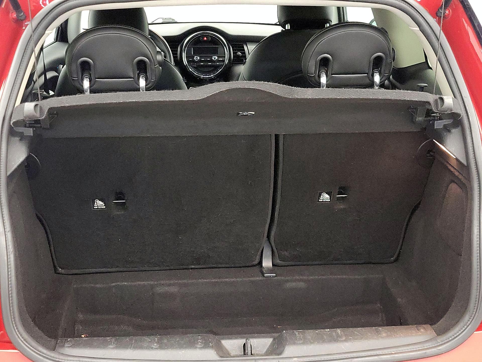 Thumbnail: 2015 MINI Cooper Hardtop - 19