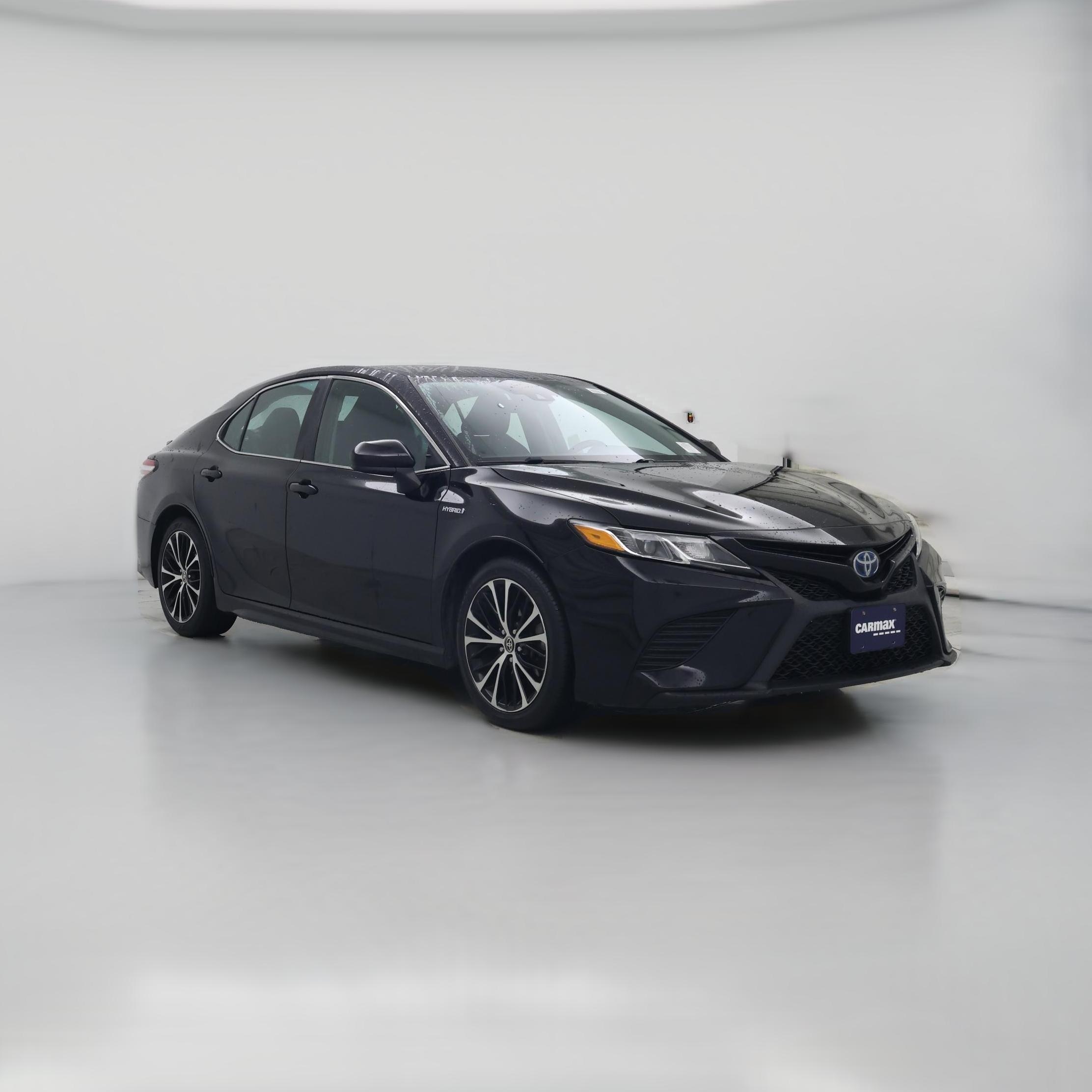 Thumbnail: 2020 Toyota Camry - 1