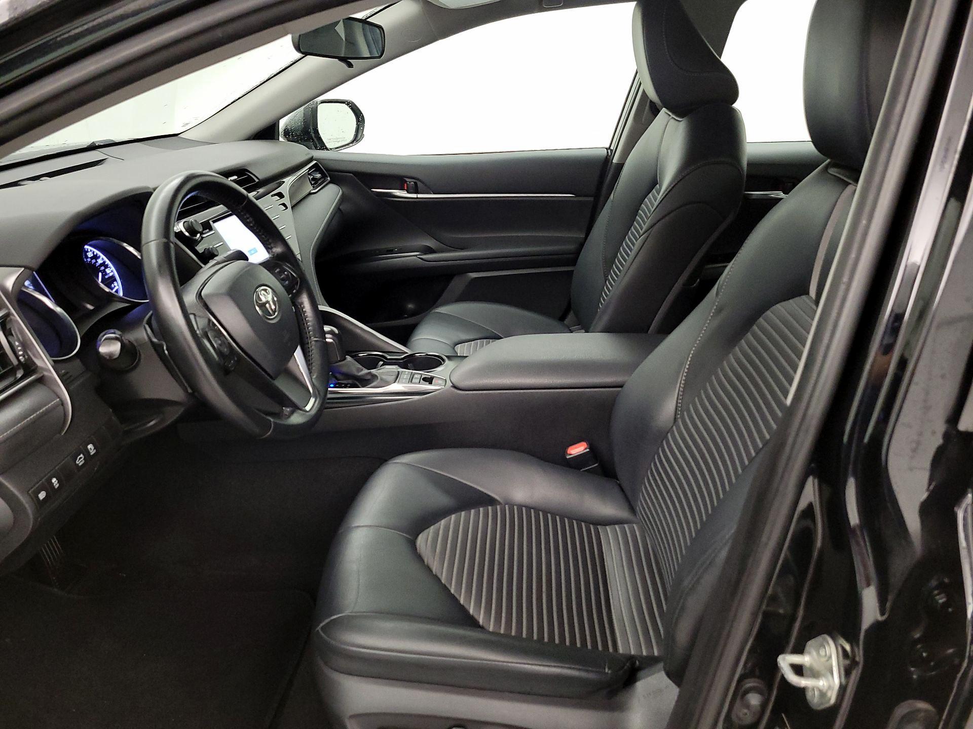 Thumbnail: 2020 Toyota Camry - 11