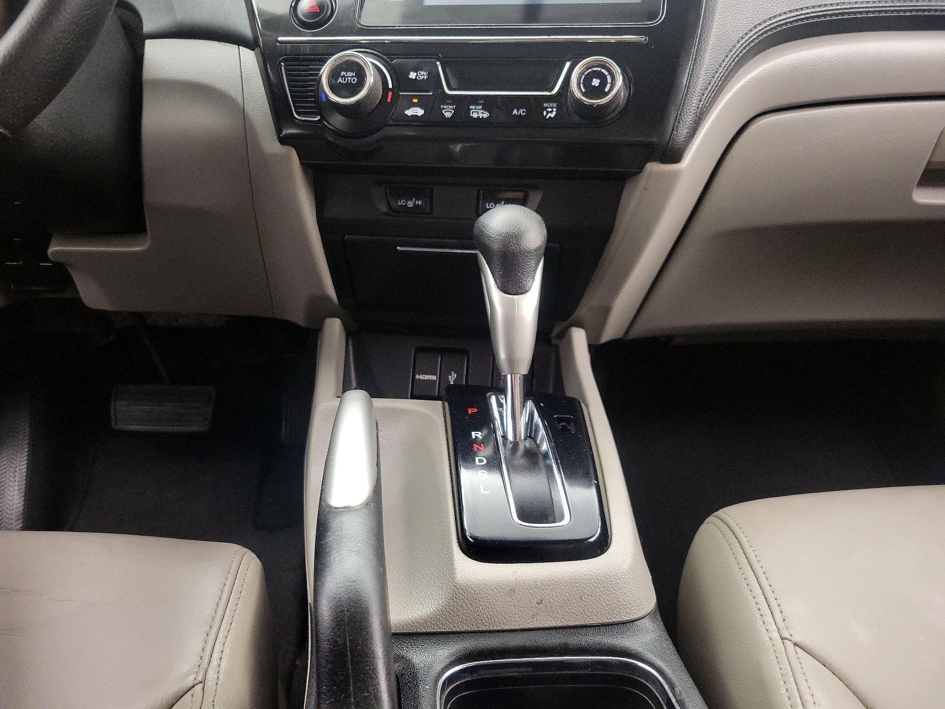 Thumbnail: 2015 Honda Civic - 17
