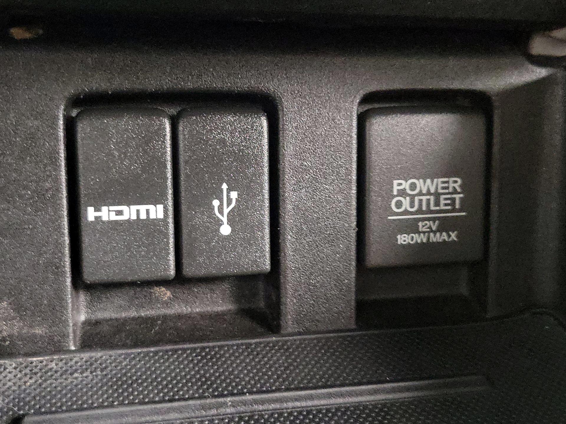Thumbnail: 2015 Honda Civic - 18