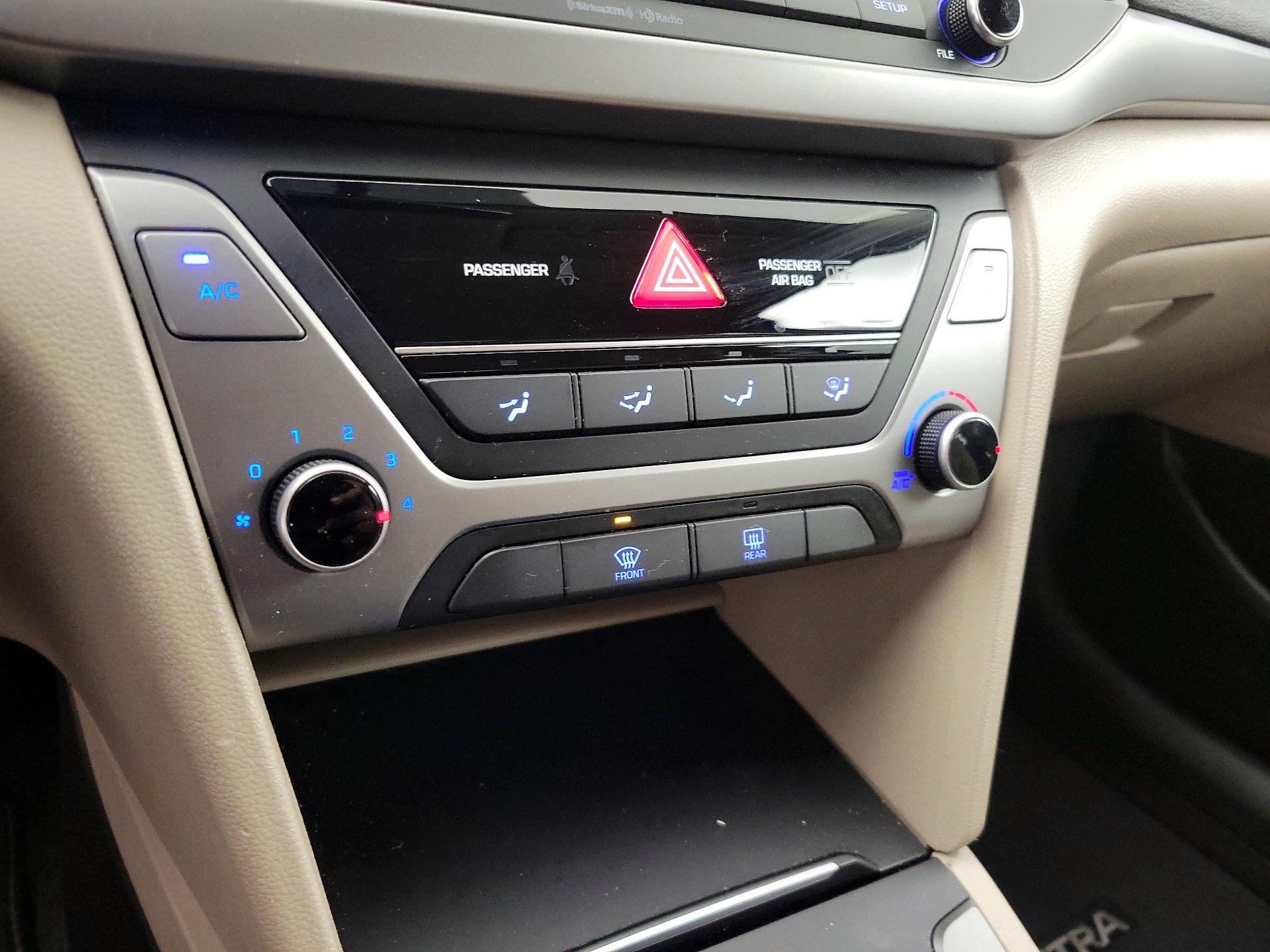 Thumbnail: 2018 Hyundai Elantra - 16