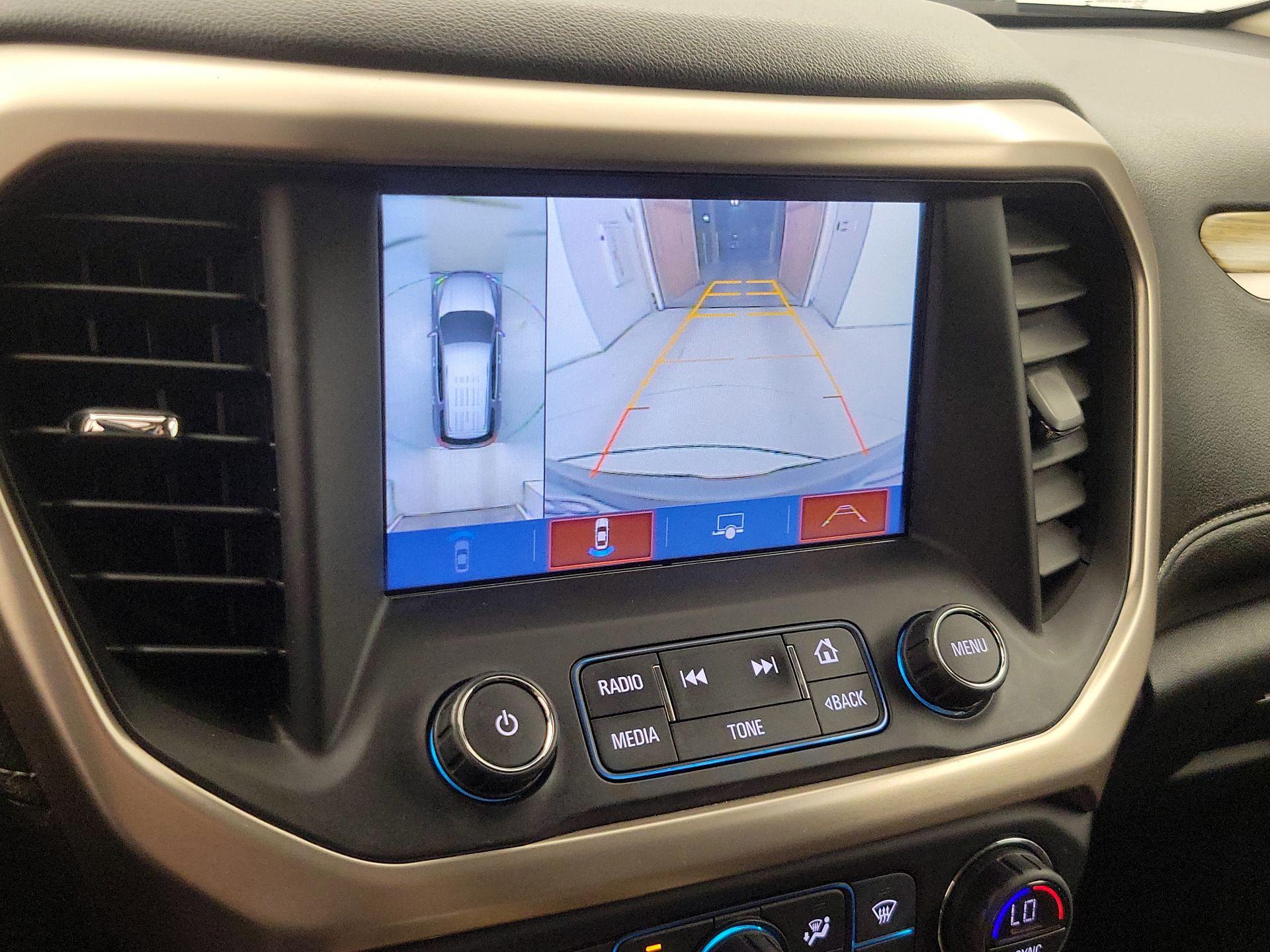 Thumbnail: 2018 GMC Acadia - 15