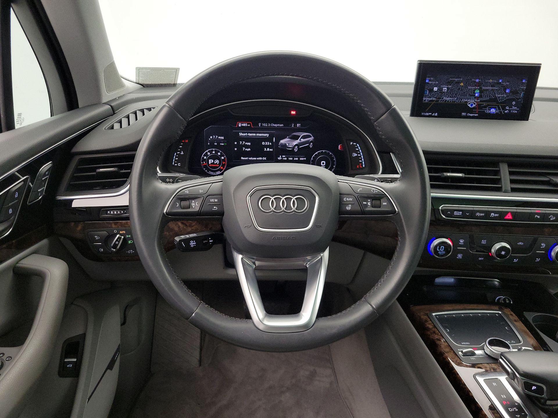 Thumbnail: 2018 Audi Q7 - 10