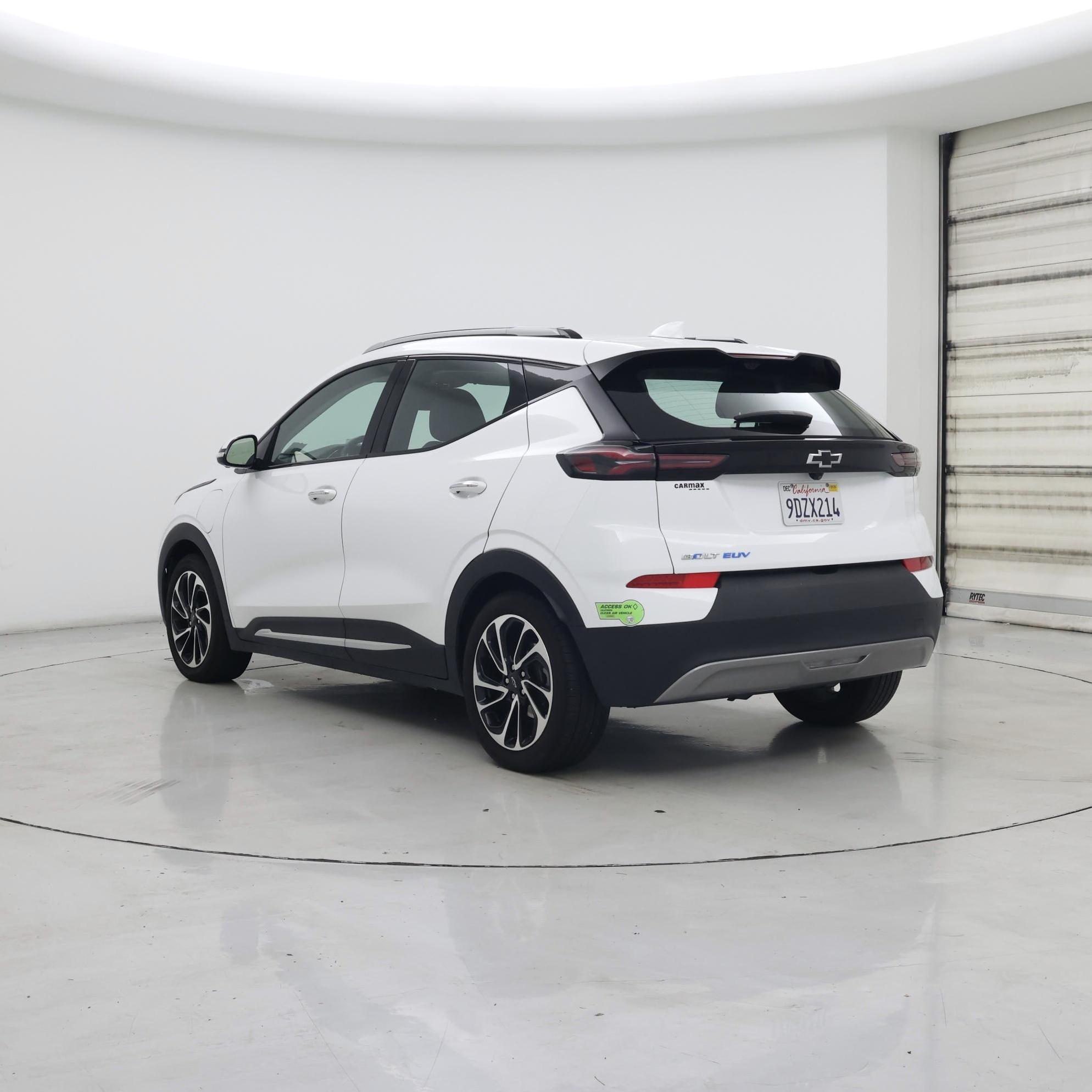 Thumbnail: 2023 Chevrolet Bolt EUV - 2