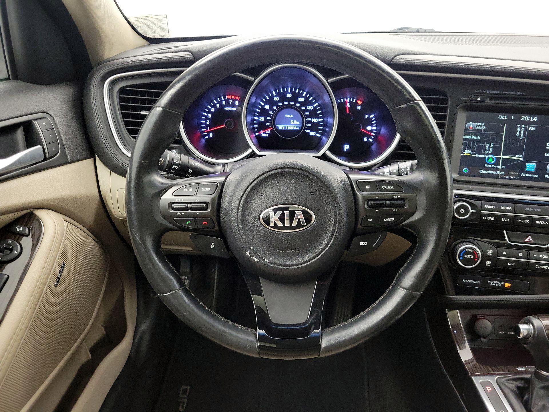 Thumbnail: 2015 Kia Optima - 10