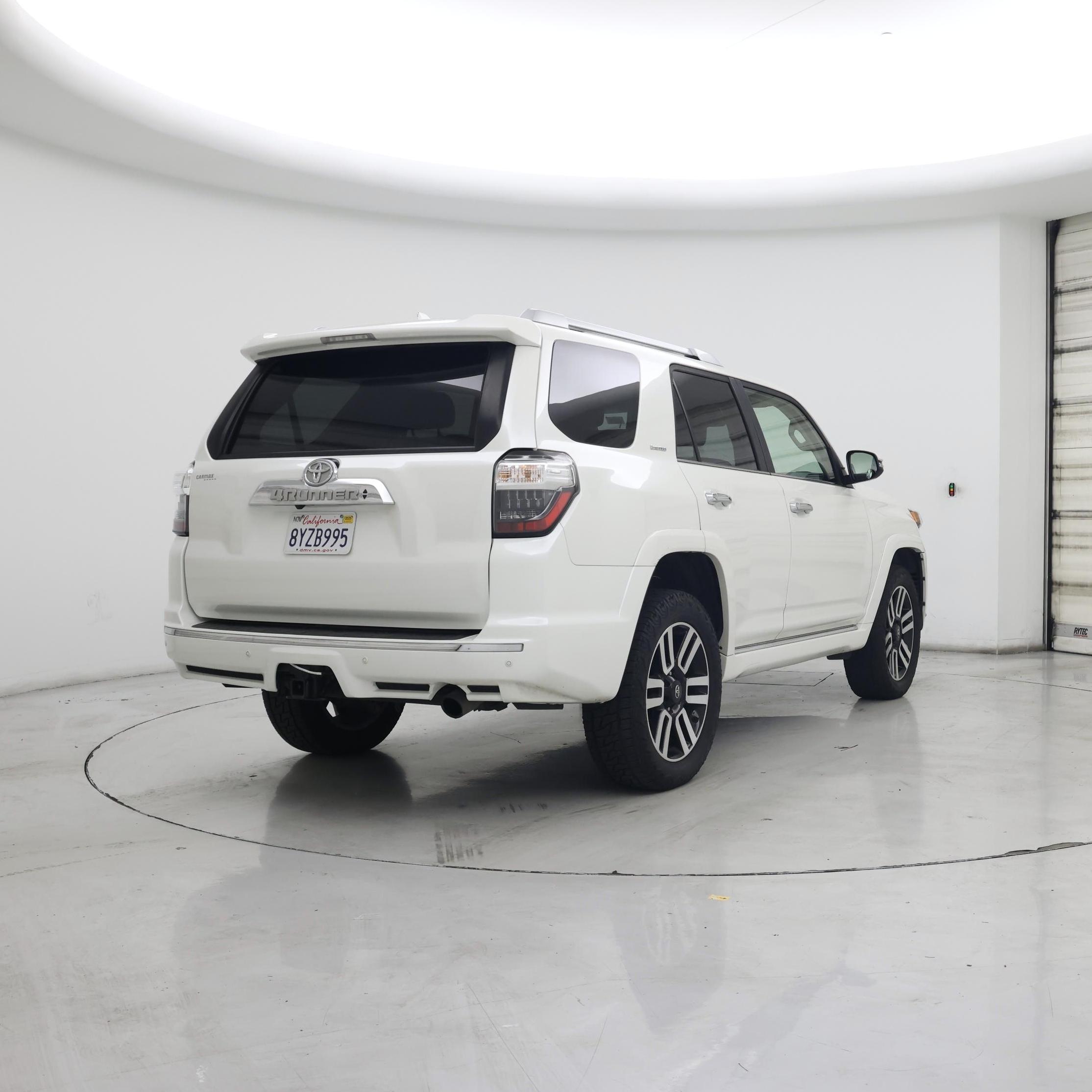 Thumbnail: 2022 Toyota 4Runner - 8