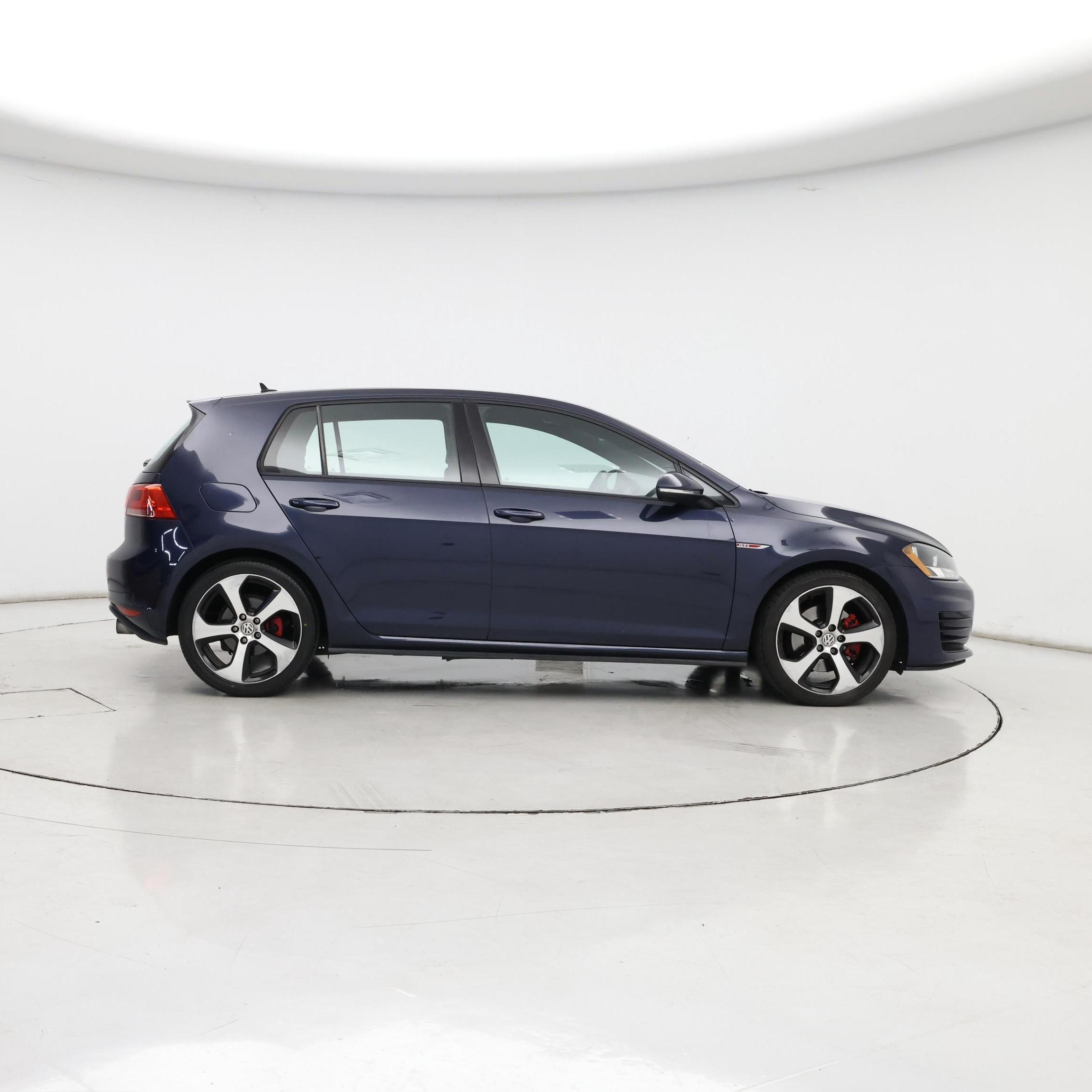 Thumbnail: 2017 Volkswagen Golf - 7