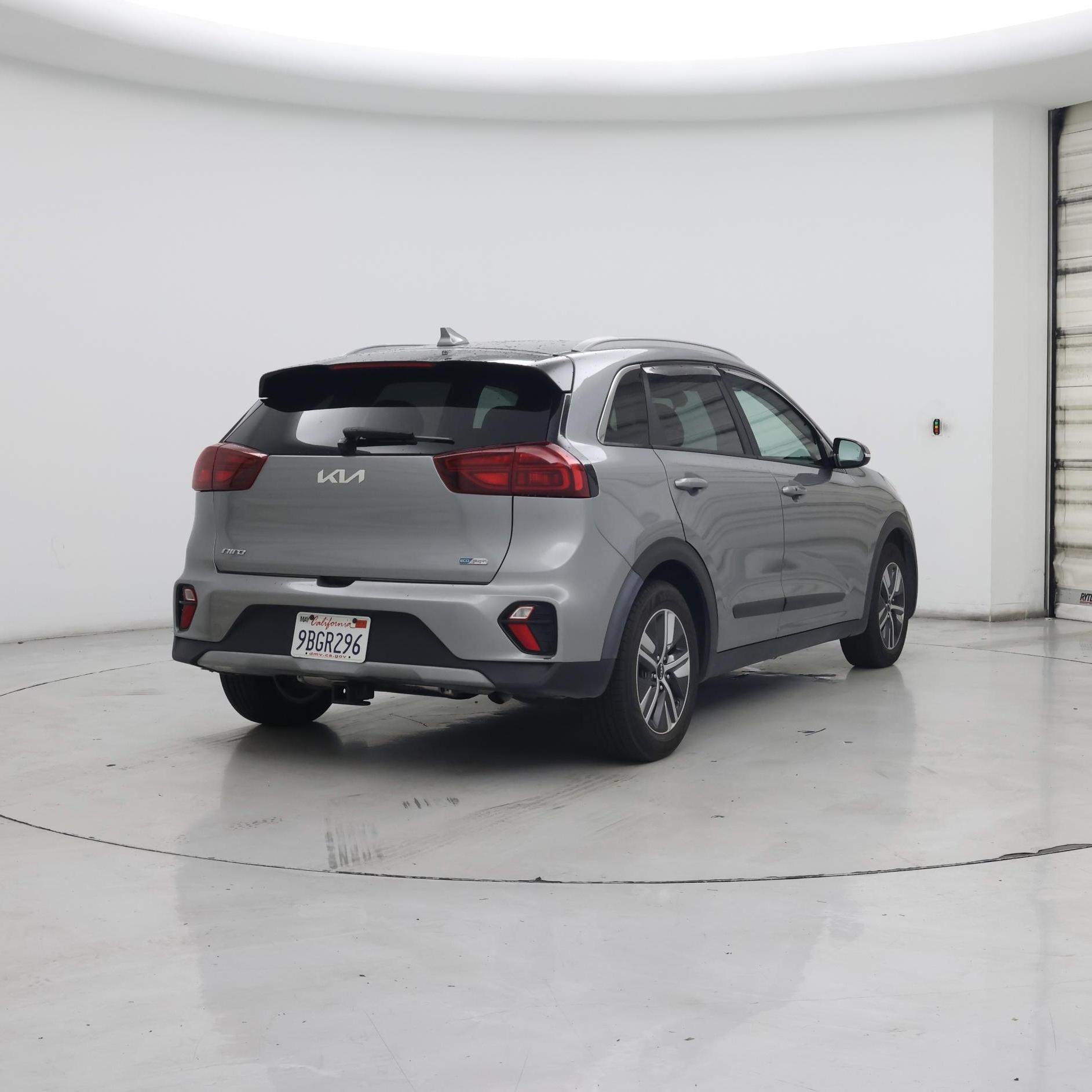 Thumbnail: 2022 Kia Niro - 8