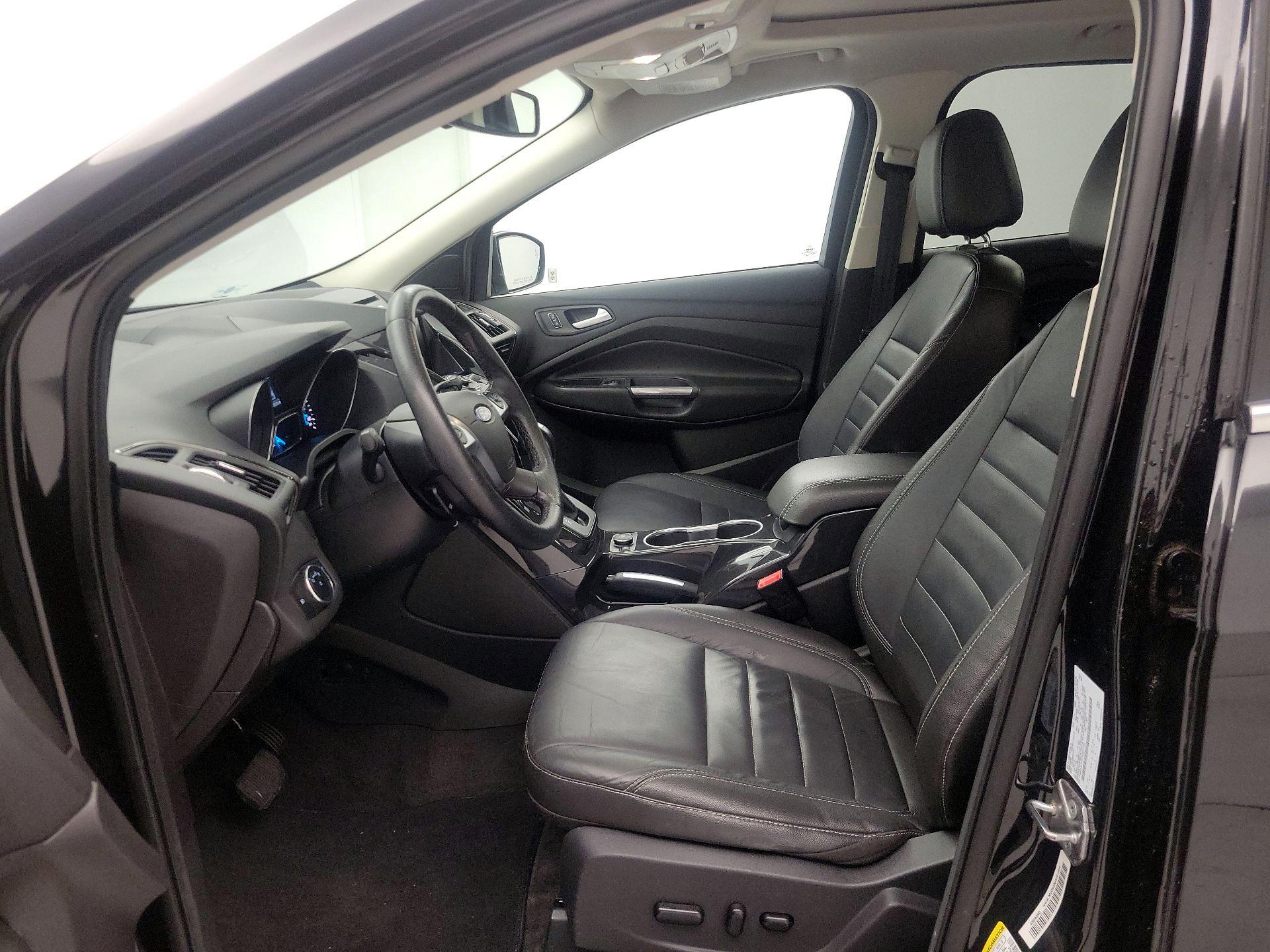Thumbnail: 2015 Ford Escape - 11