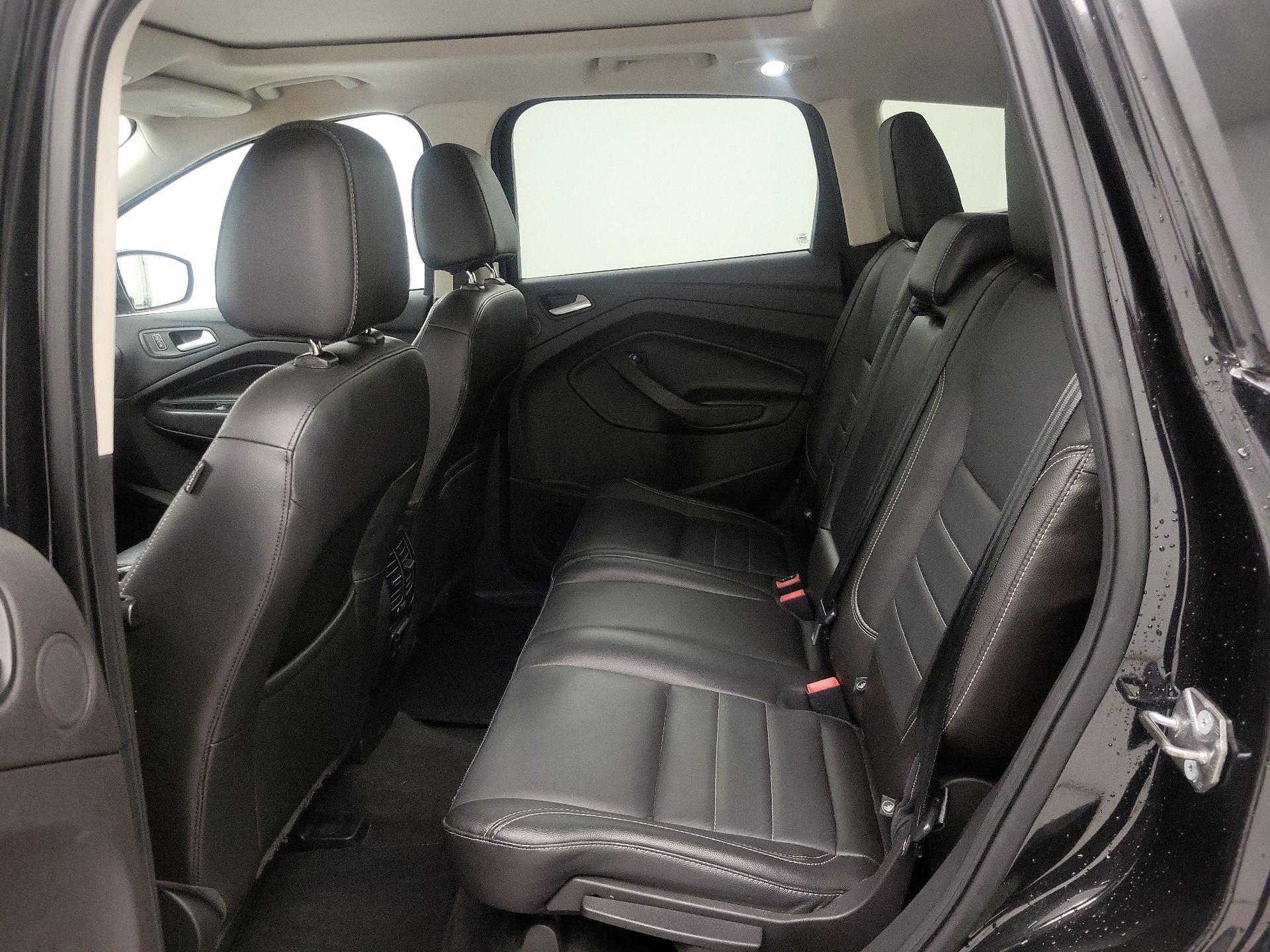 Thumbnail: 2015 Ford Escape - 19