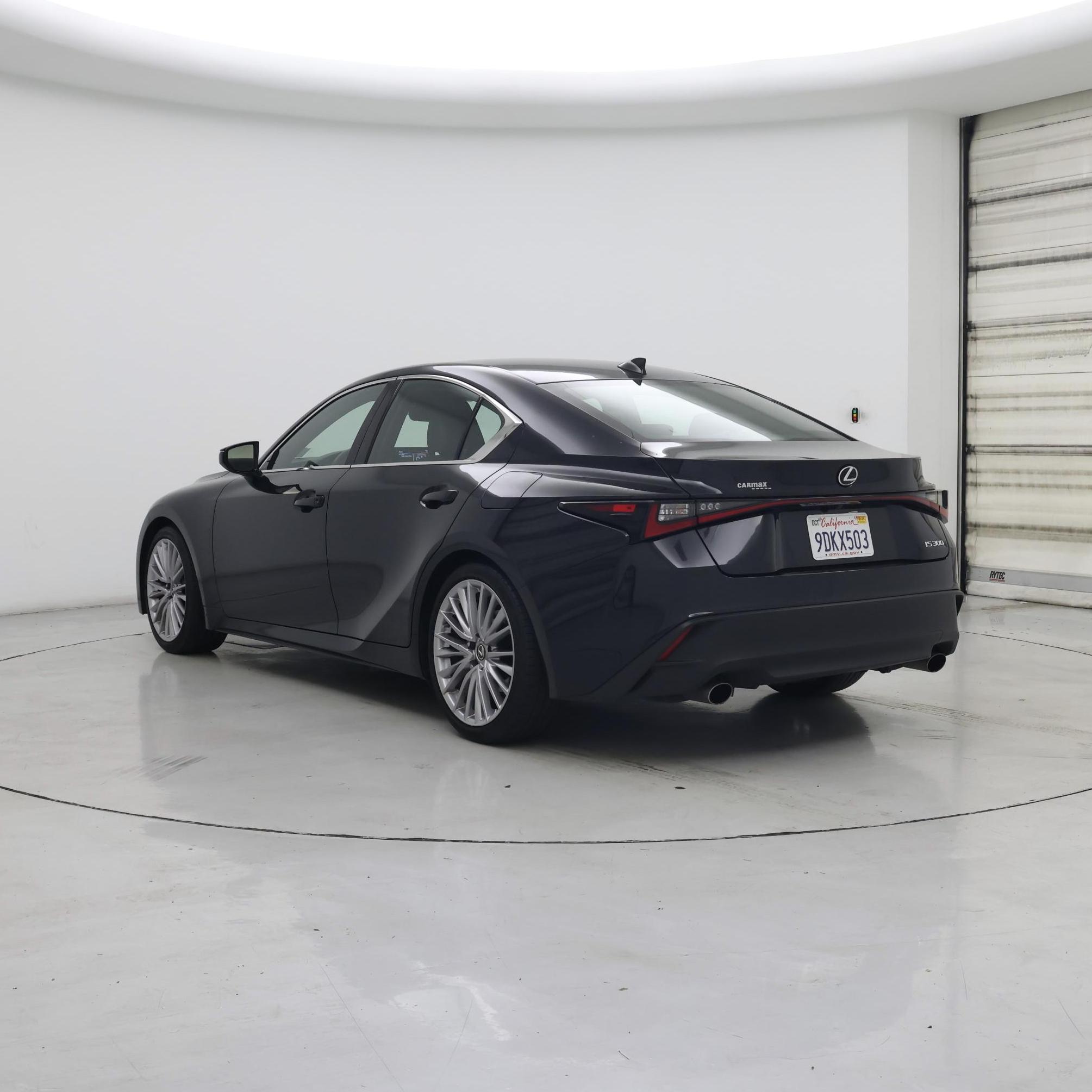 Thumbnail: 2022 Lexus IS - 2