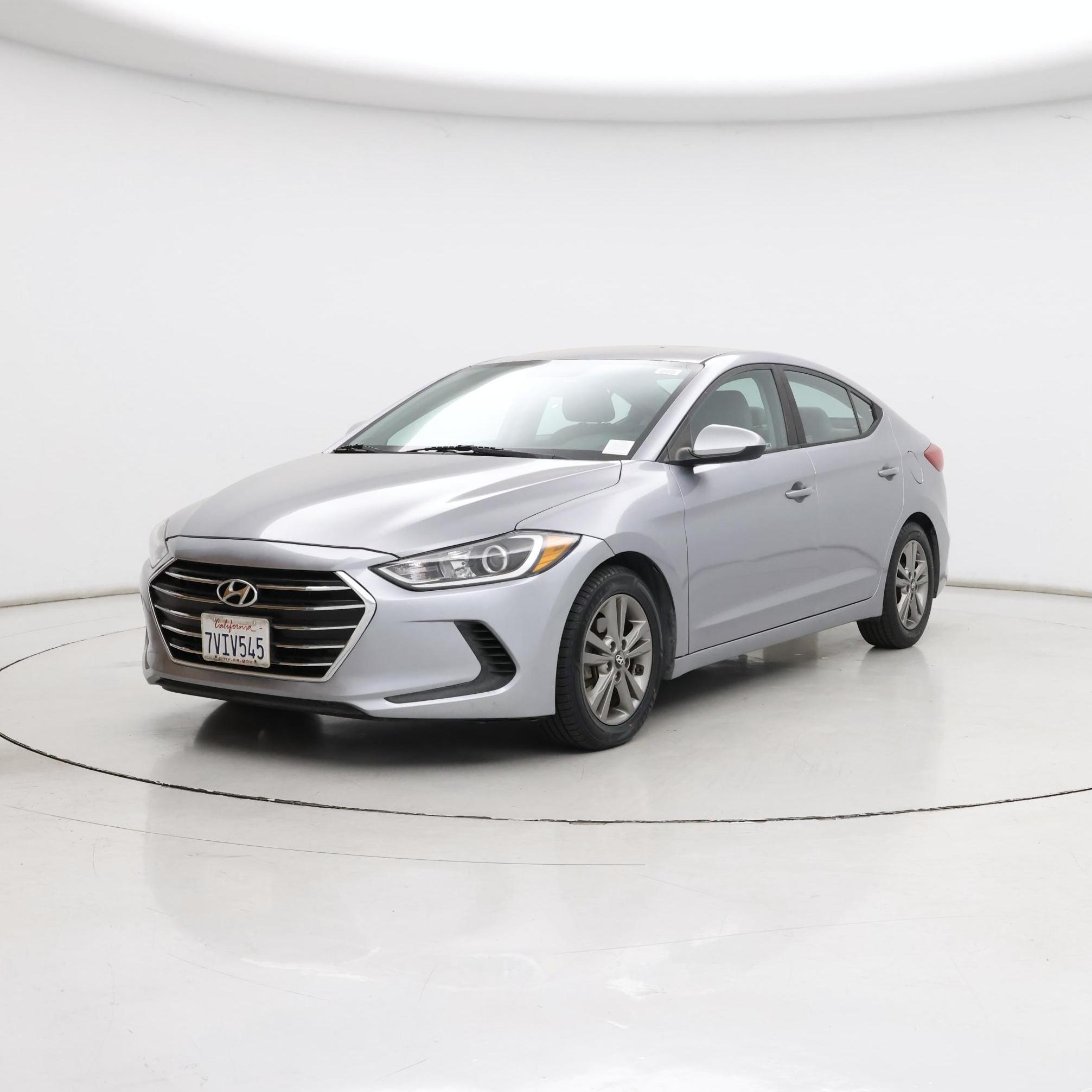 Thumbnail: 2017 Hyundai Elantra - 4