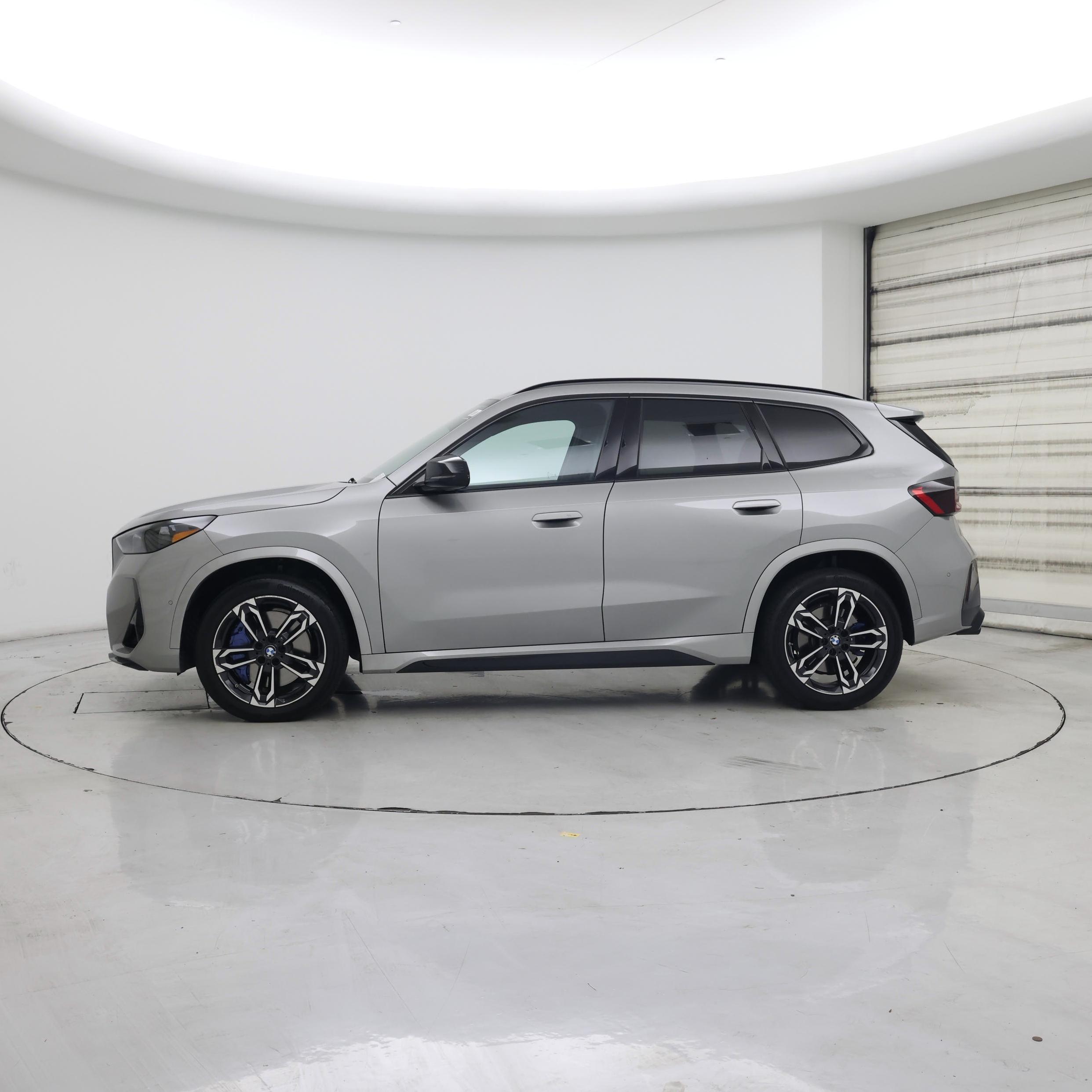 Thumbnail: 2024 BMW X1 - 3