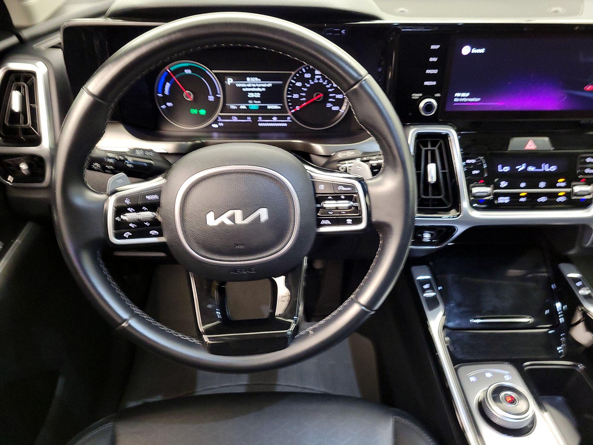 Thumbnail: 2022 Kia Sorento - 10