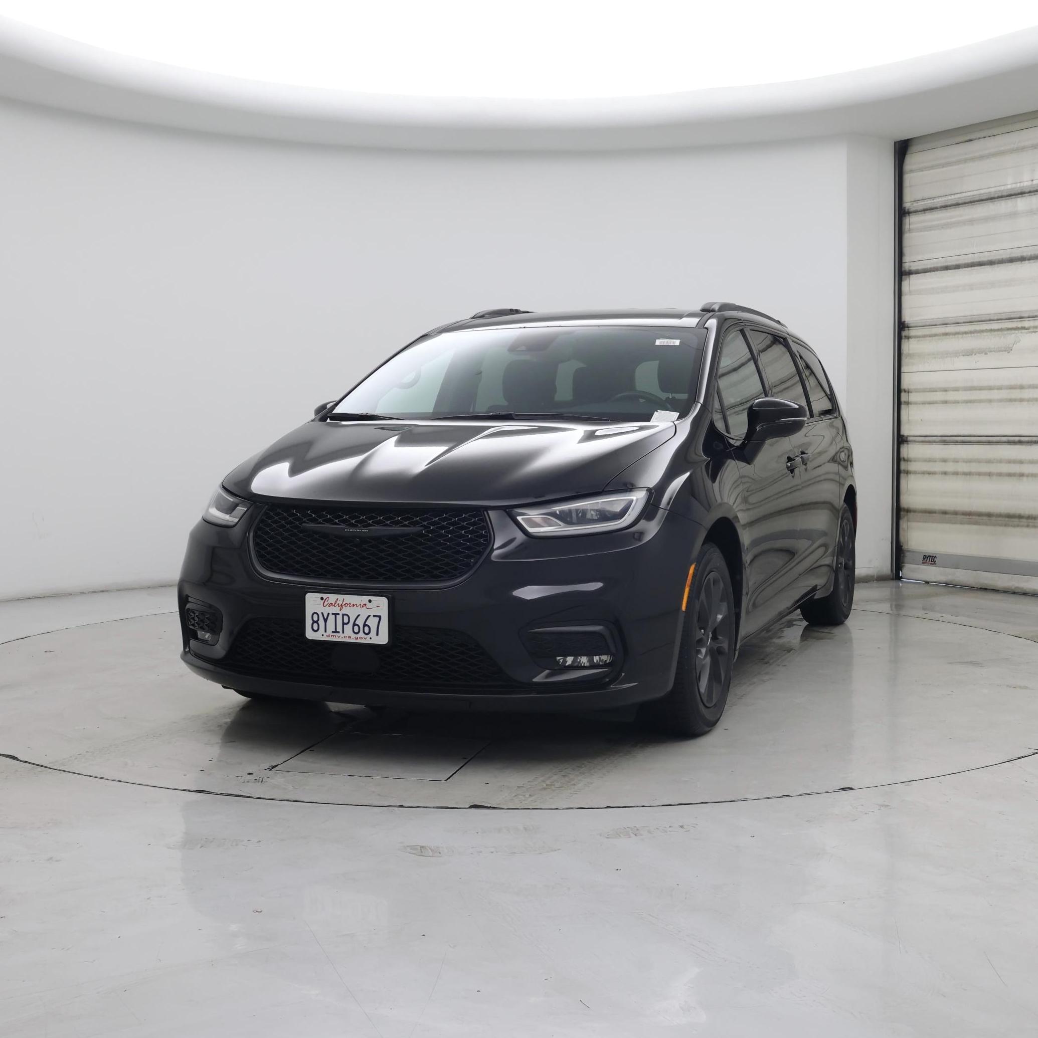 Thumbnail: 2021 Chrysler Pacifica - 4