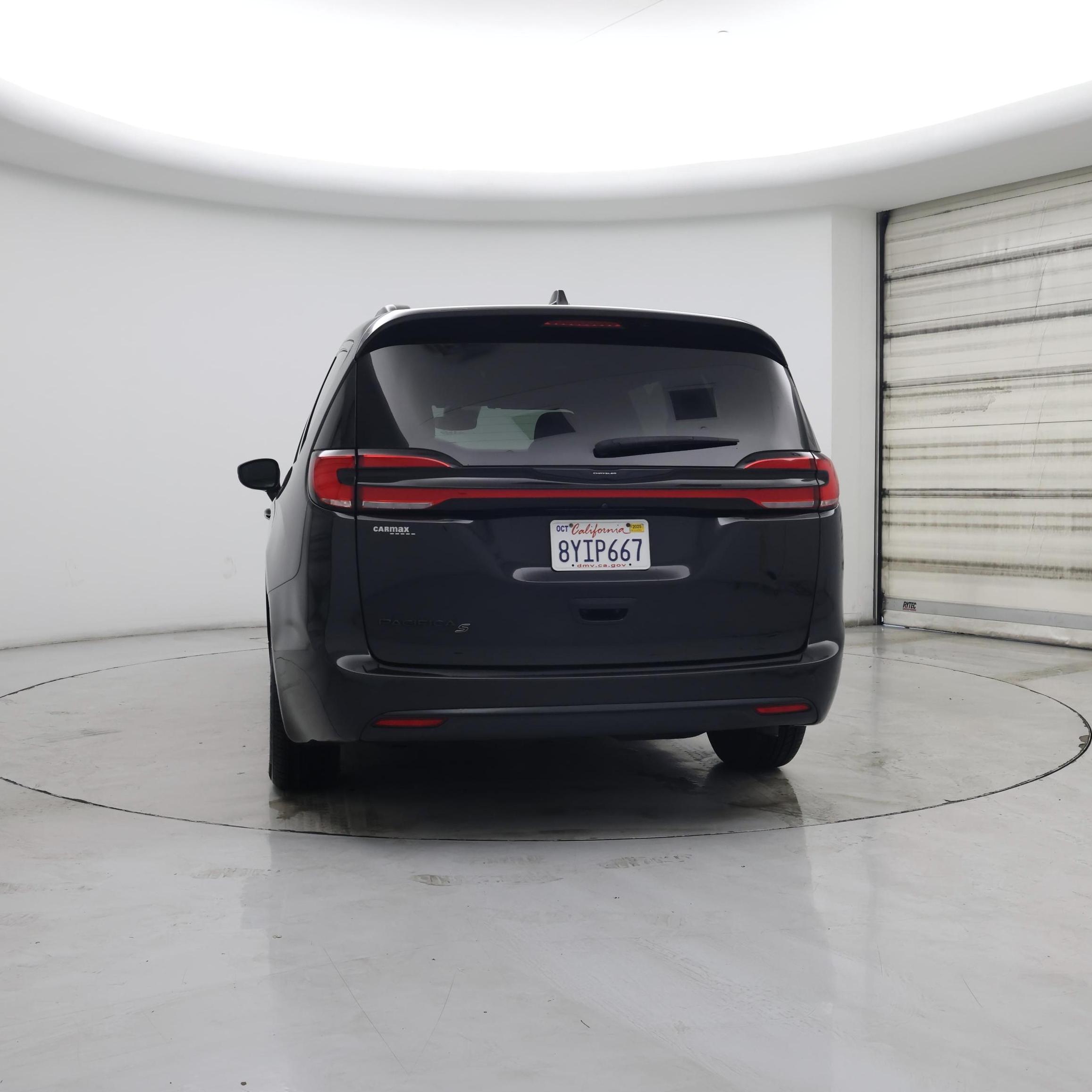 Thumbnail: 2021 Chrysler Pacifica - 6