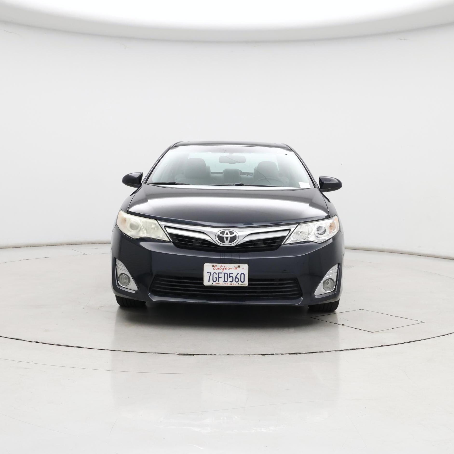 Thumbnail: 2014 Toyota Camry - 5
