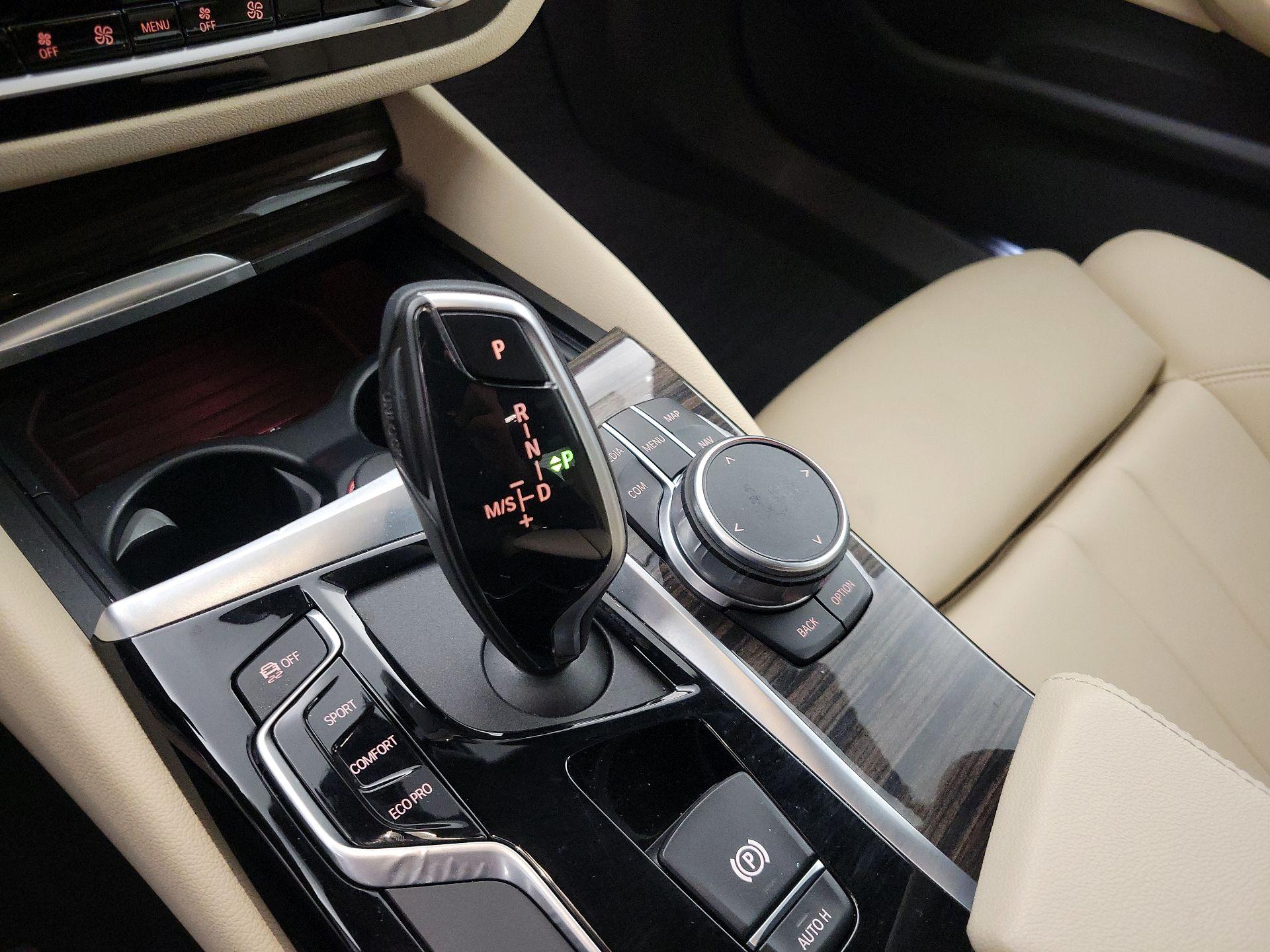 Thumbnail: 2019 BMW 5 Series - 18