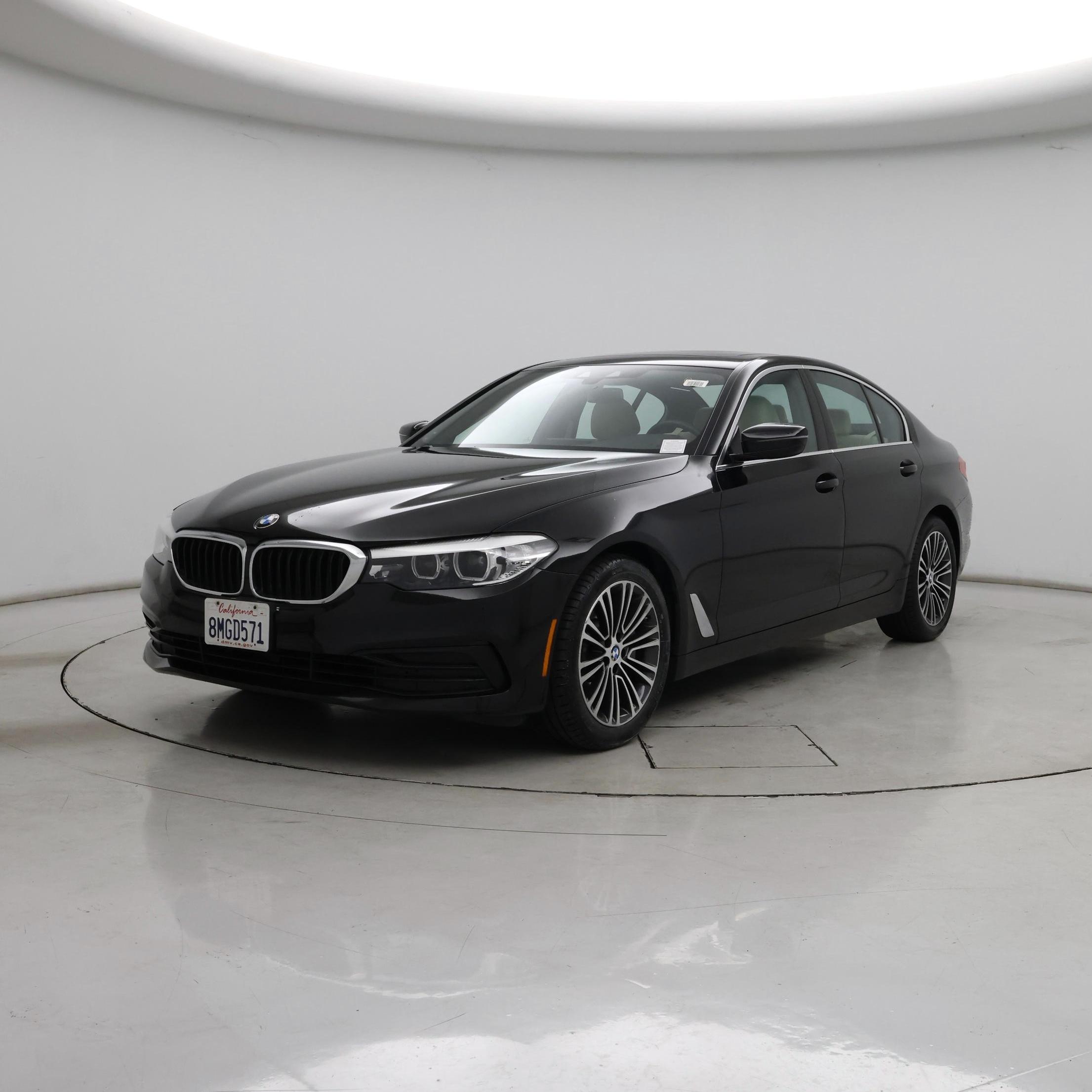 Thumbnail: 2019 BMW 5 Series - 4