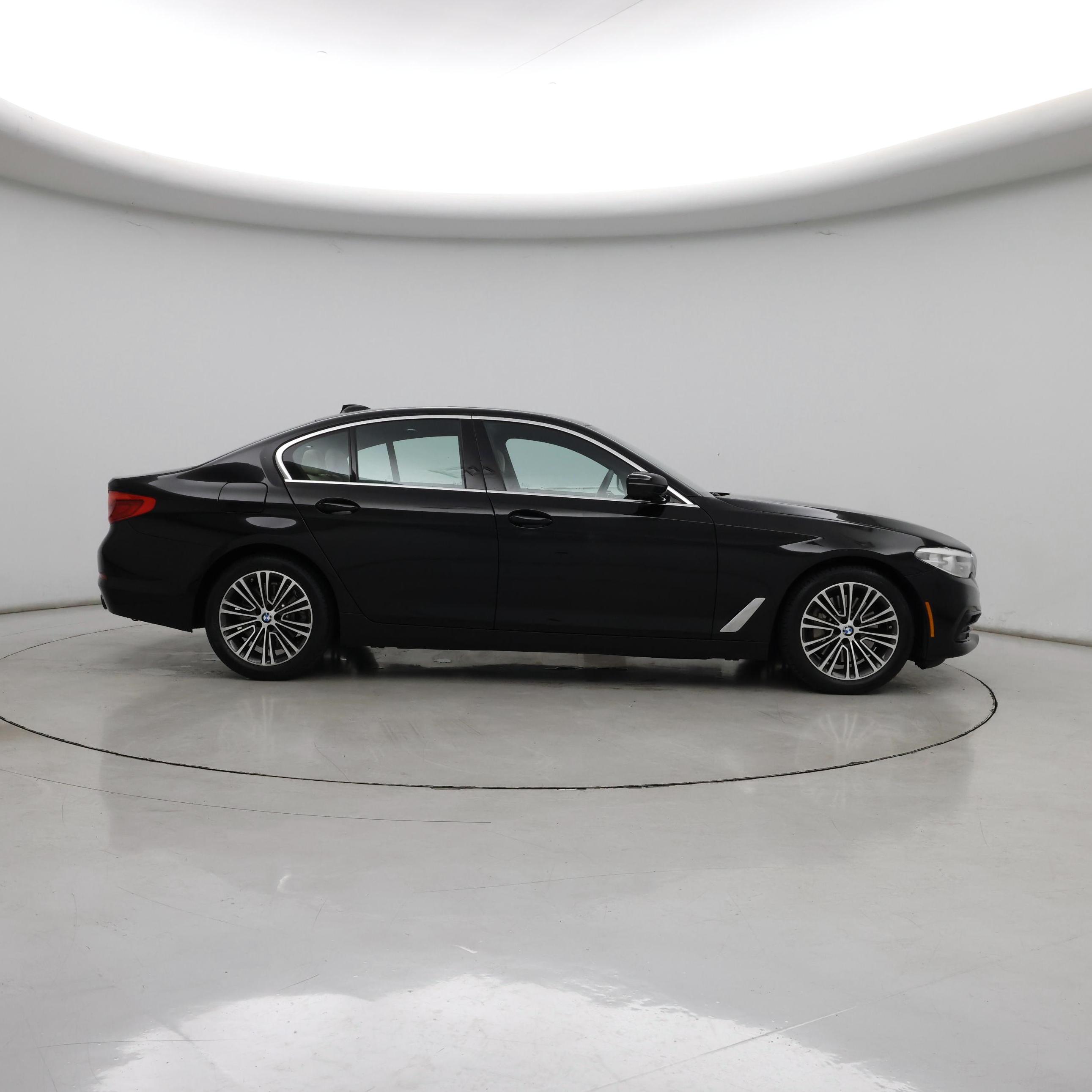 Thumbnail: 2019 BMW 5 Series - 7