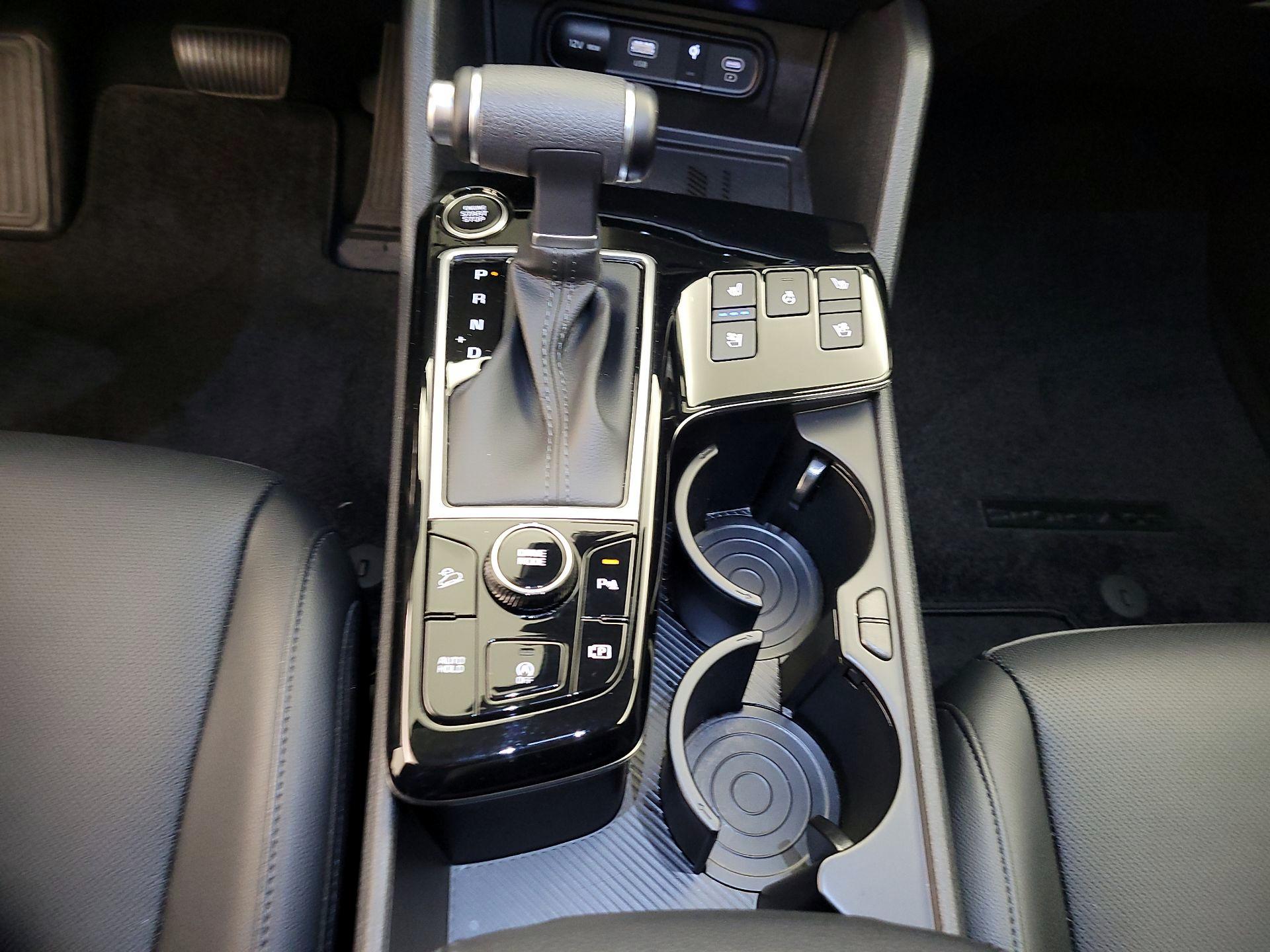 Thumbnail: 2024 Kia Sportage - 17