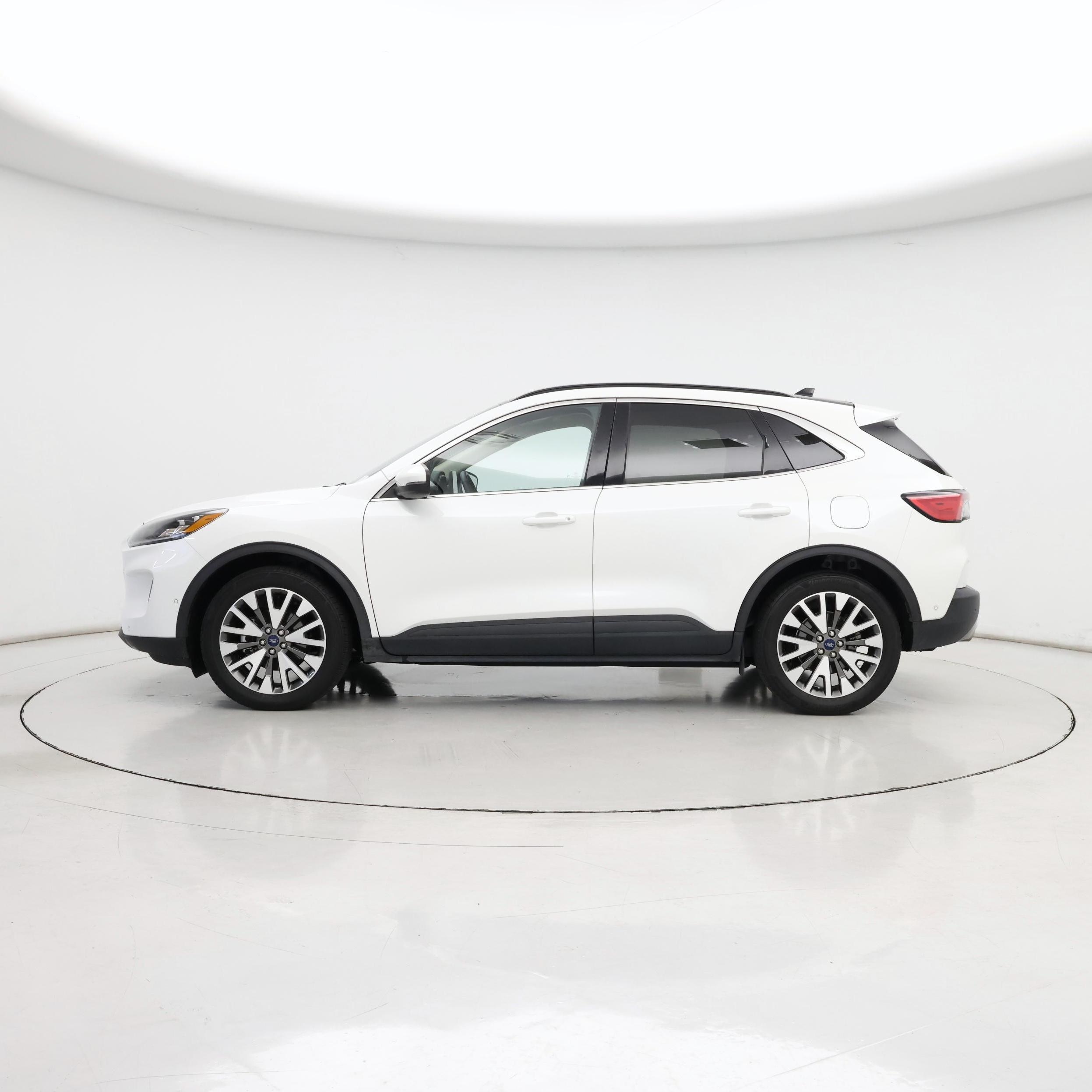 Thumbnail: 2020 Ford Escape - 3