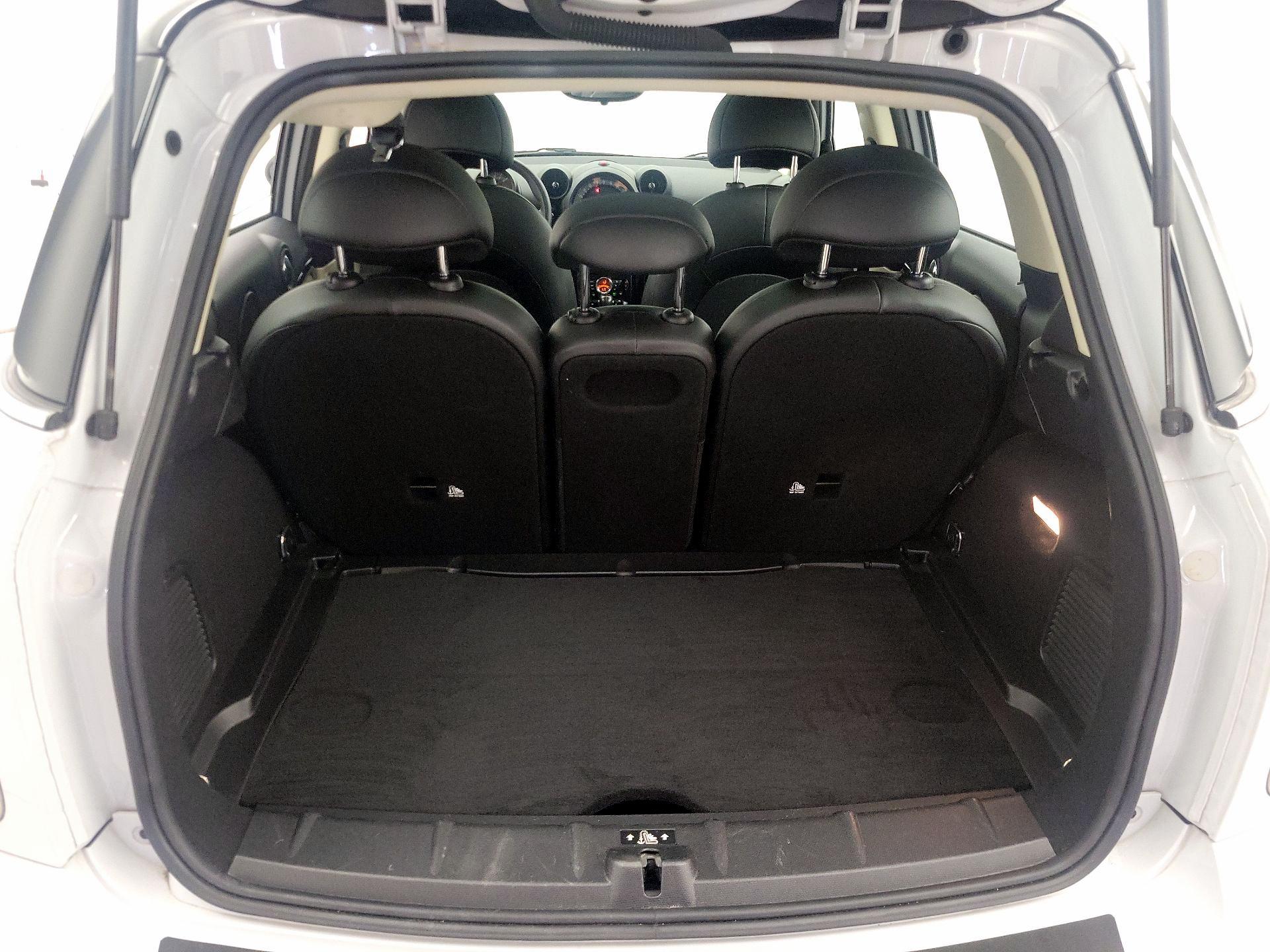 Thumbnail: 2015 MINI Cooper Countryman - 18