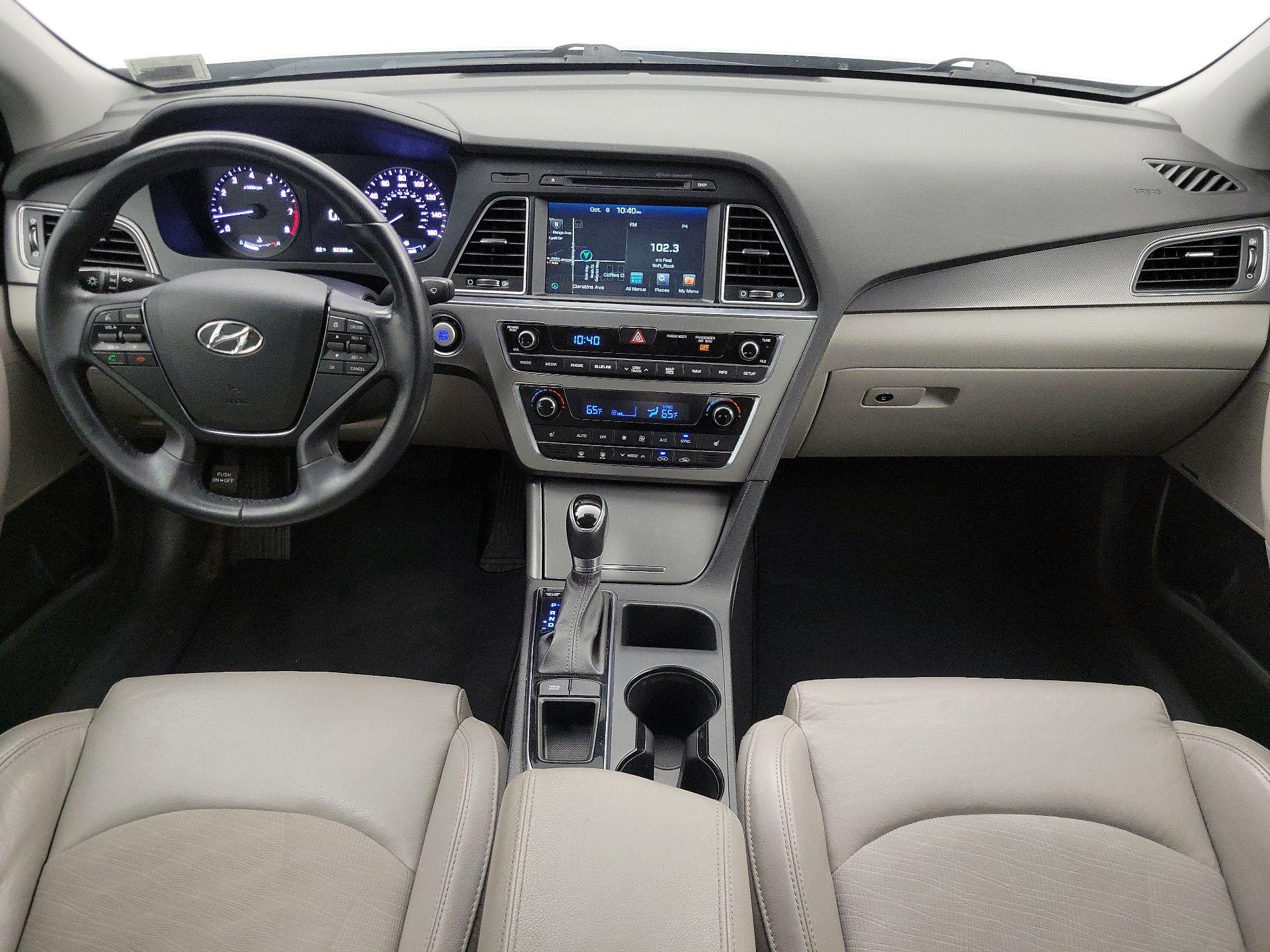 Thumbnail: 2015 Hyundai Sonata - 9