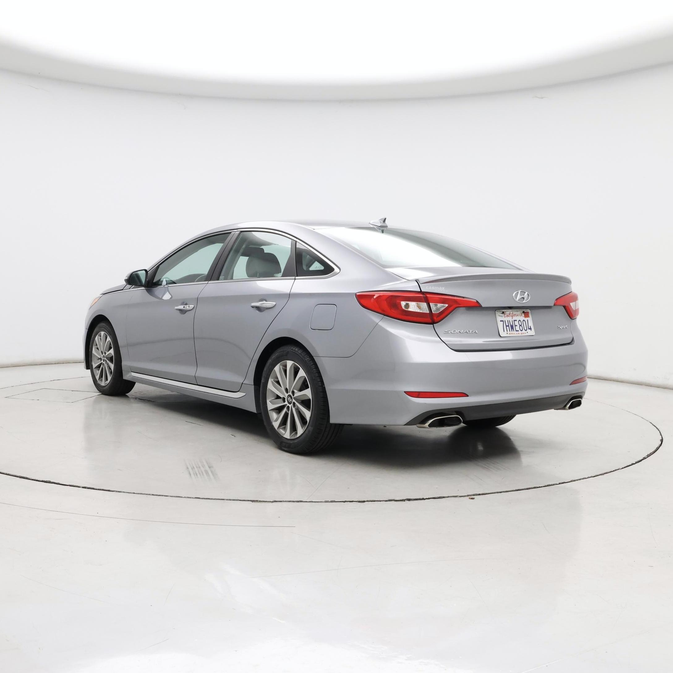 Thumbnail: 2015 Hyundai Sonata - 2