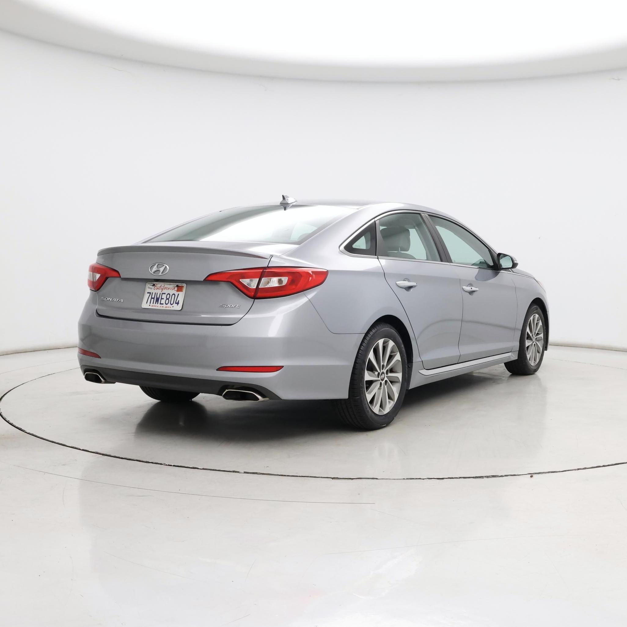 Thumbnail: 2015 Hyundai Sonata - 8