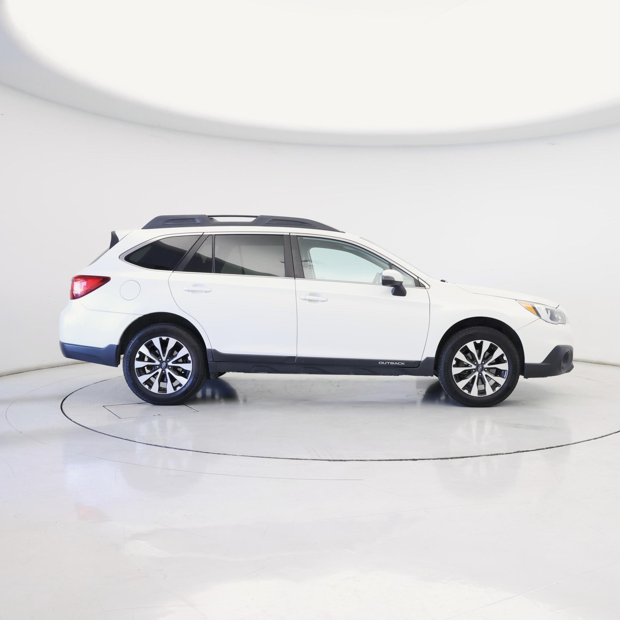 Thumbnail: 2015 Subaru Outback - 7