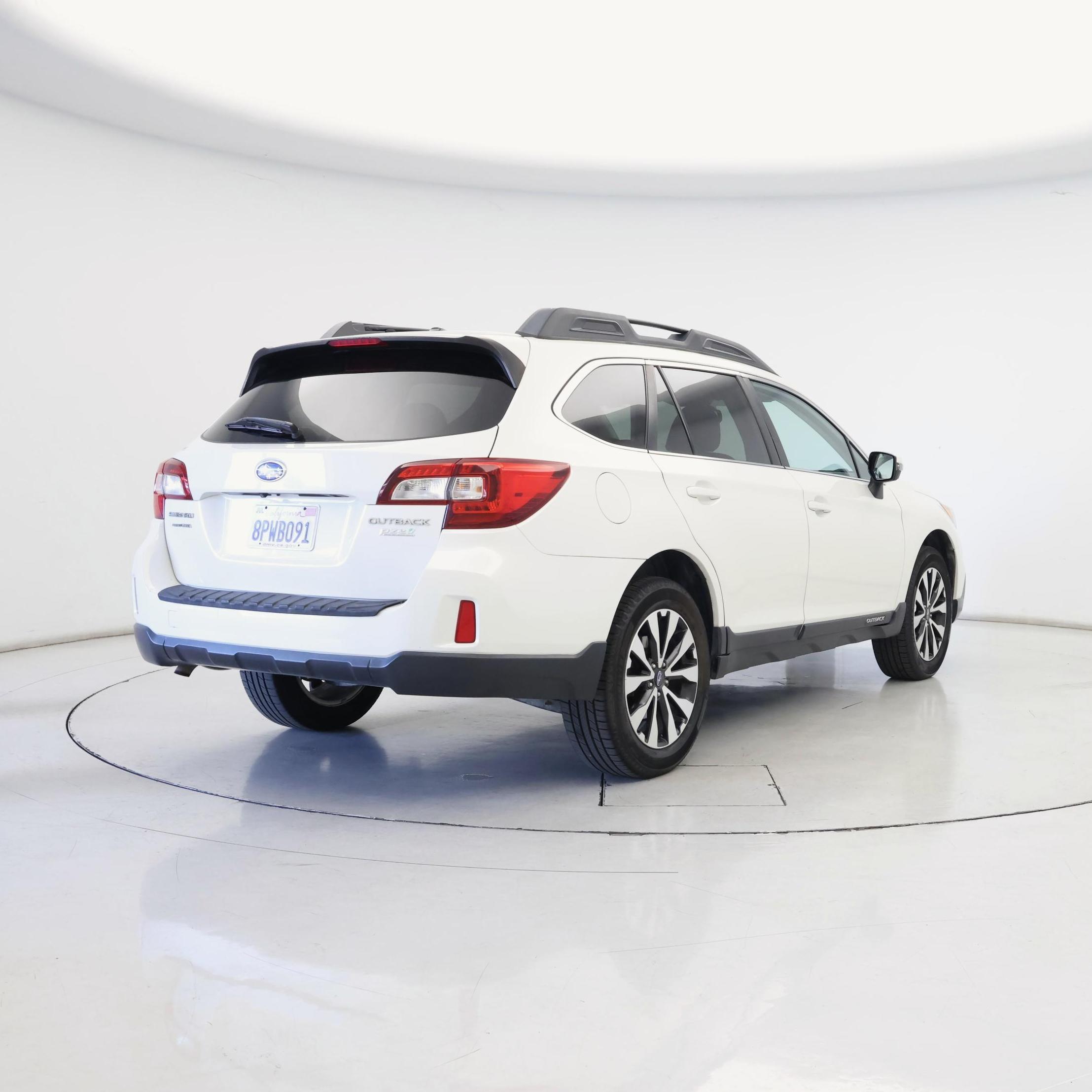 Thumbnail: 2015 Subaru Outback - 8