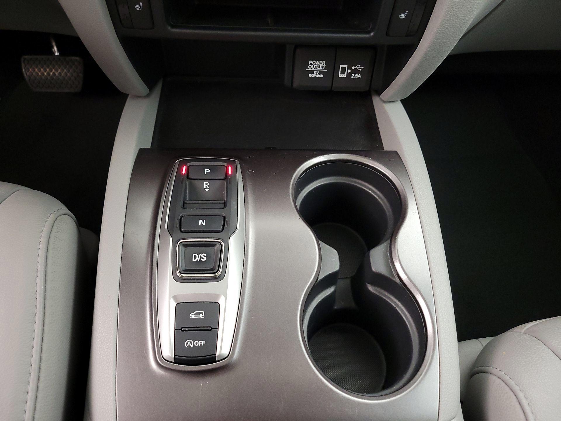 Thumbnail: 2021 Honda Pilot - 17