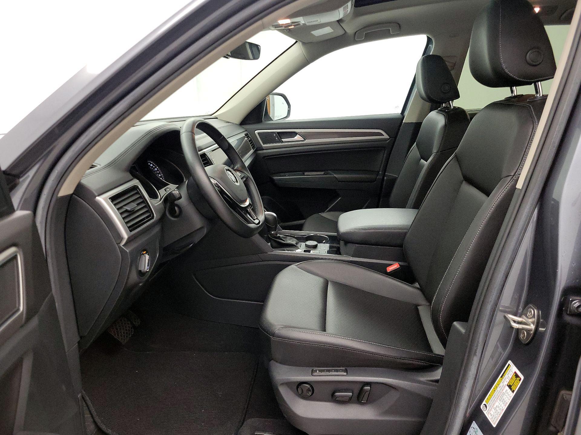 Thumbnail: 2018 Volkswagen Atlas - 11