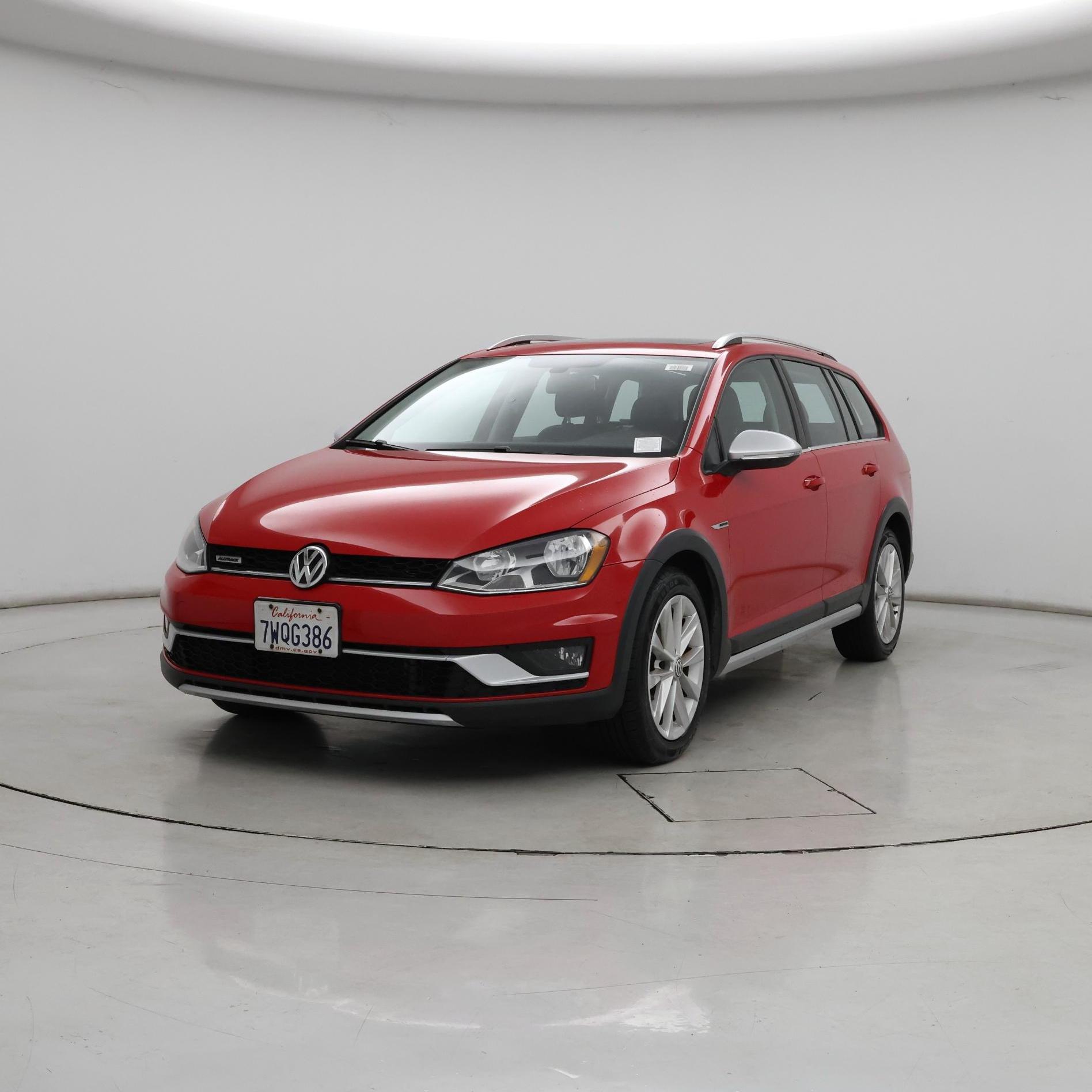 Thumbnail: 2017 Volkswagen Golf - 4