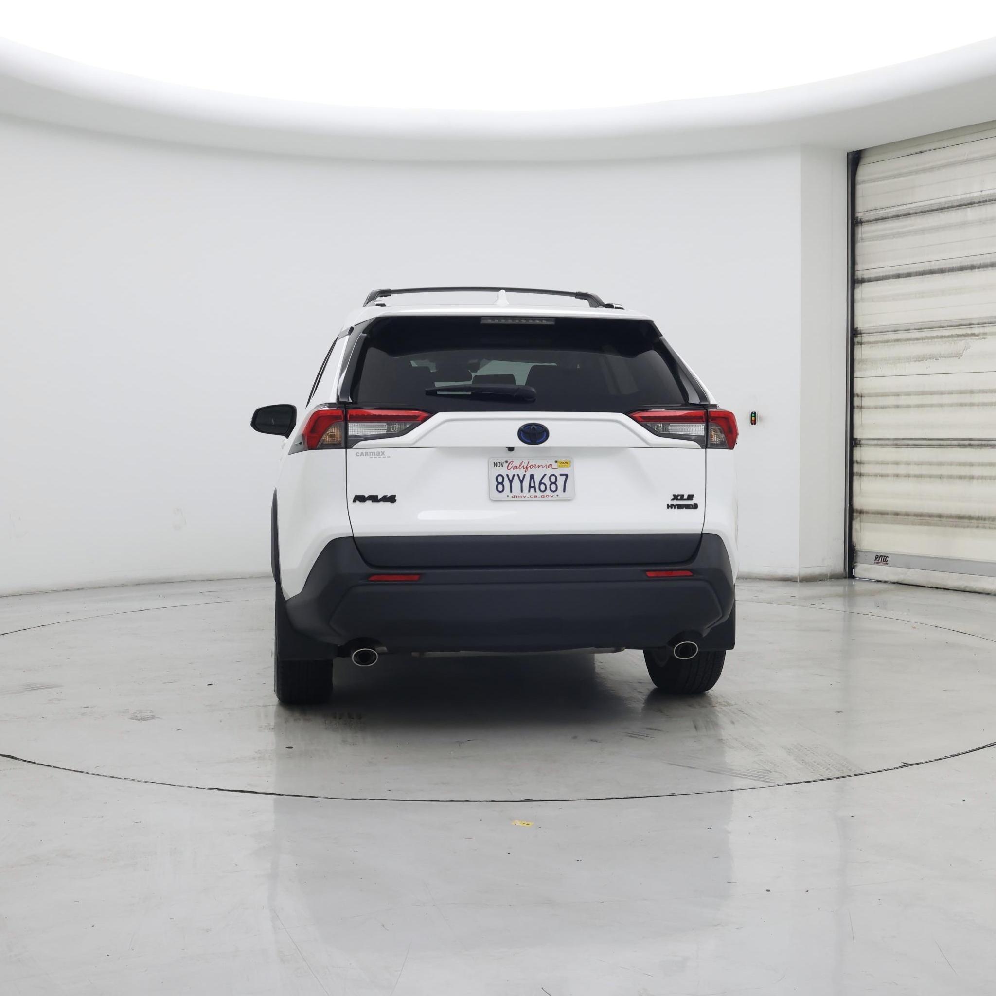 Thumbnail: 2021 Toyota RAV4 - 6