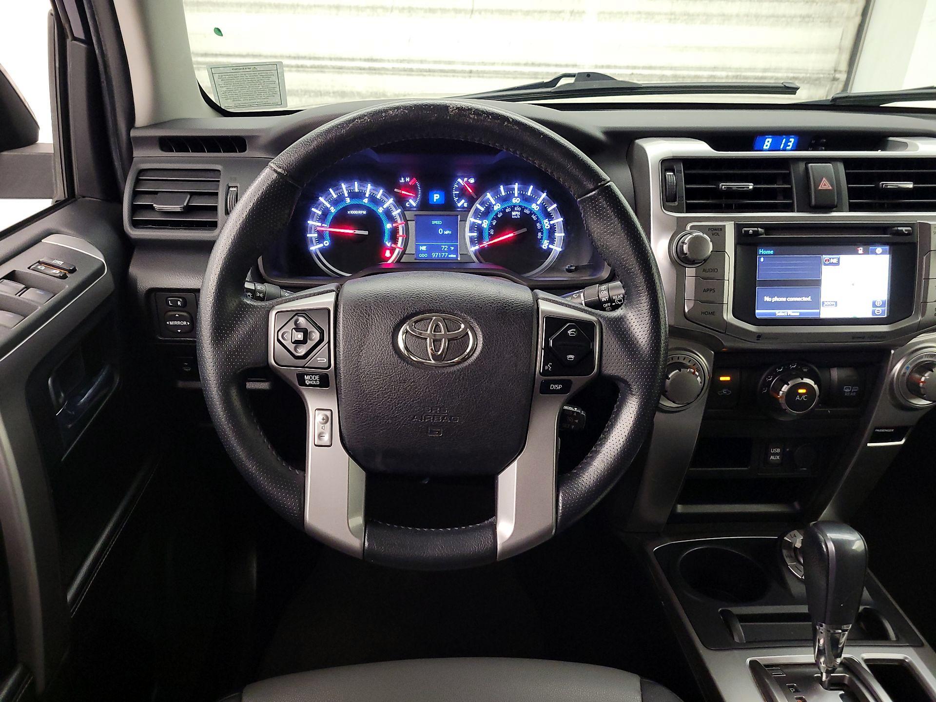 Thumbnail: 2016 Toyota 4Runner - 10