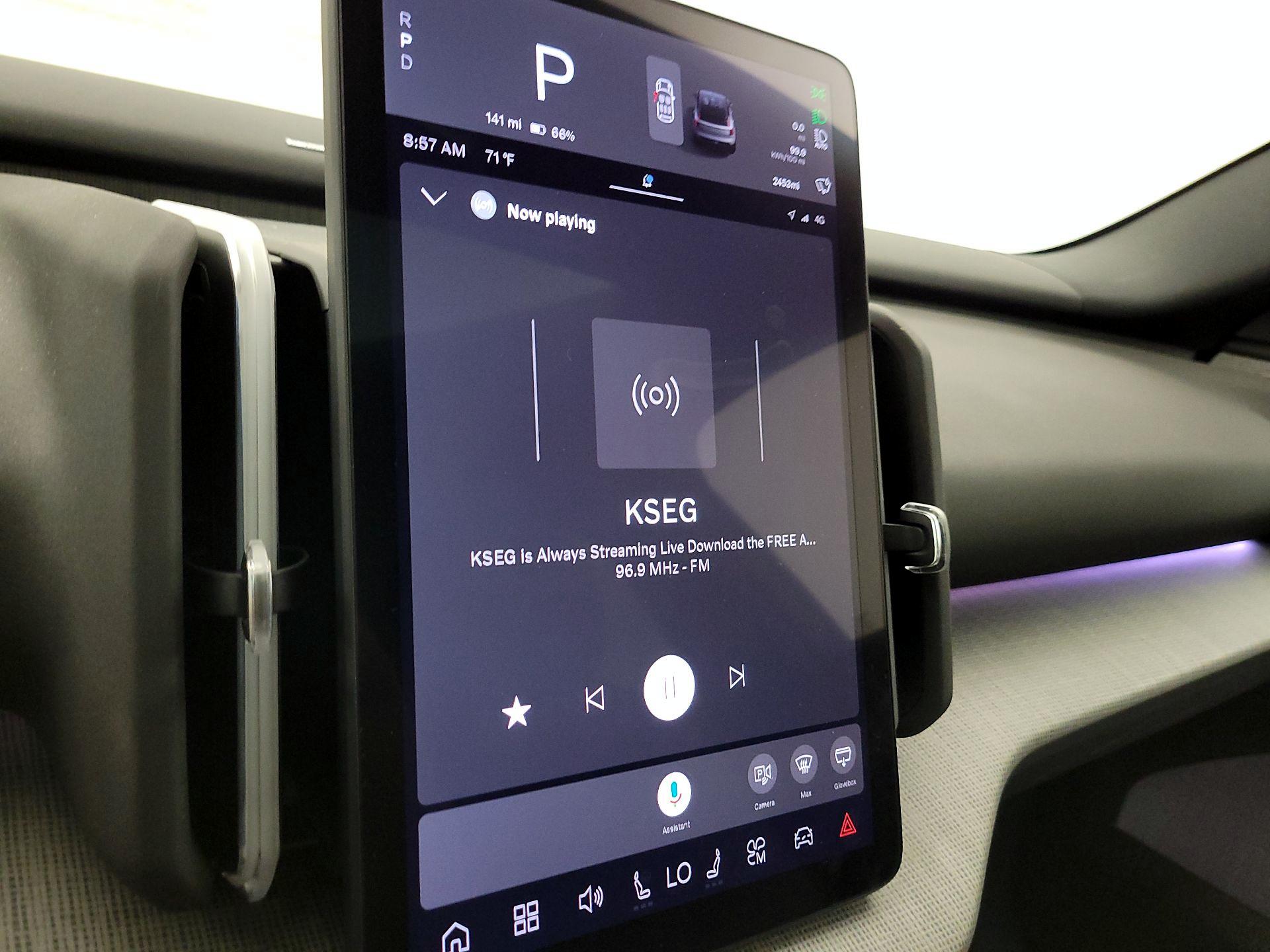 Thumbnail: 2025 Volvo EX30 - 15