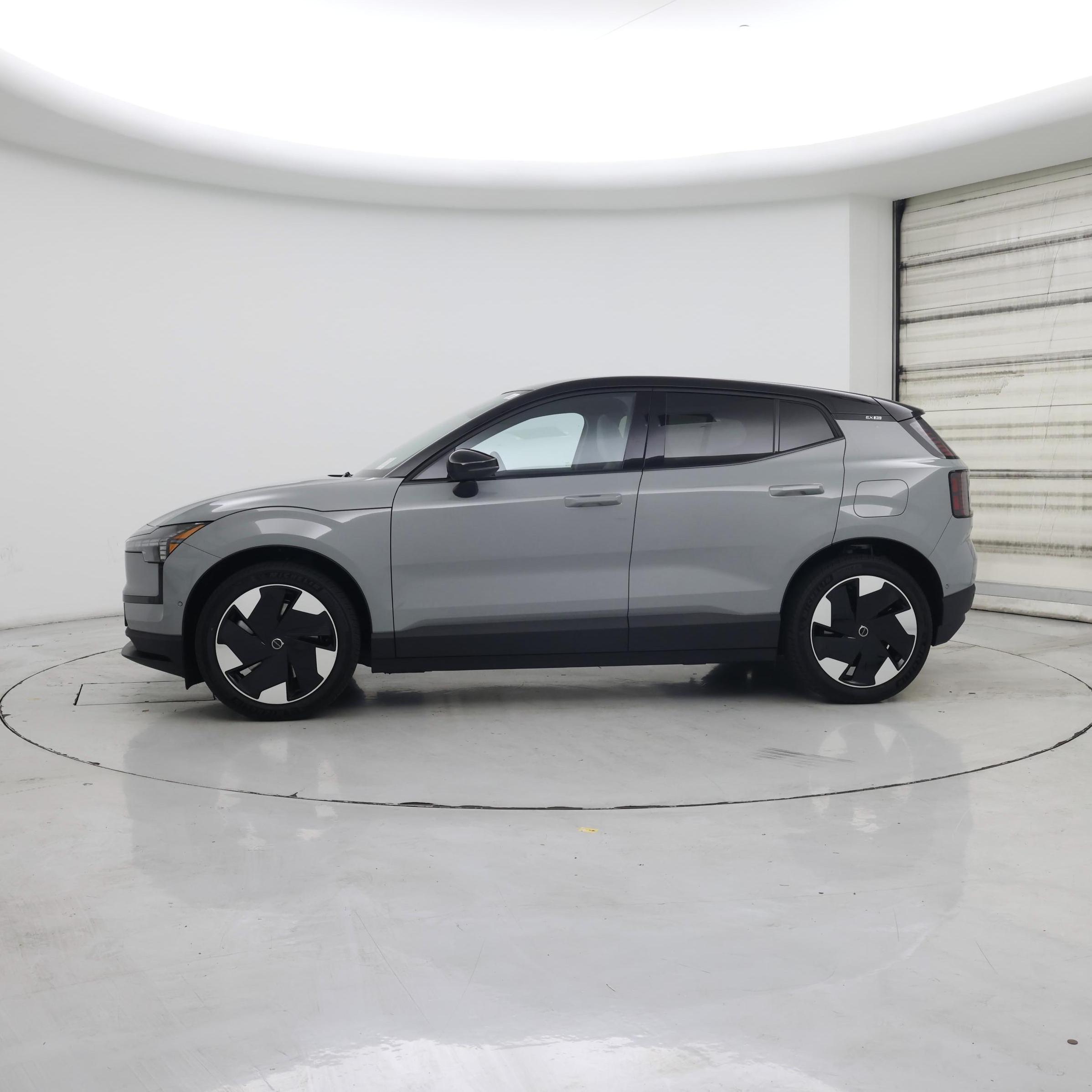 Thumbnail: 2025 Volvo EX30 - 3