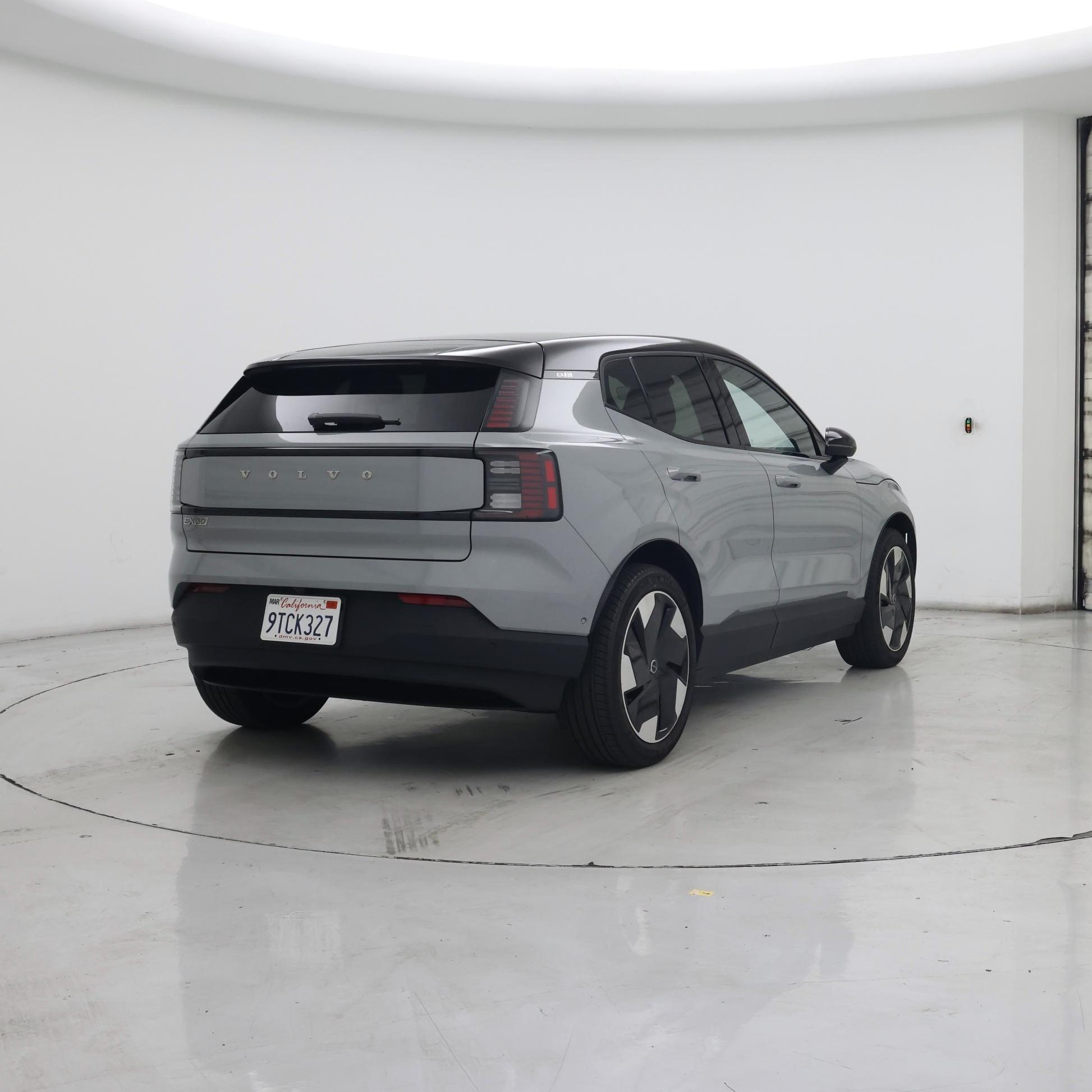 Thumbnail: 2025 Volvo EX30 - 8