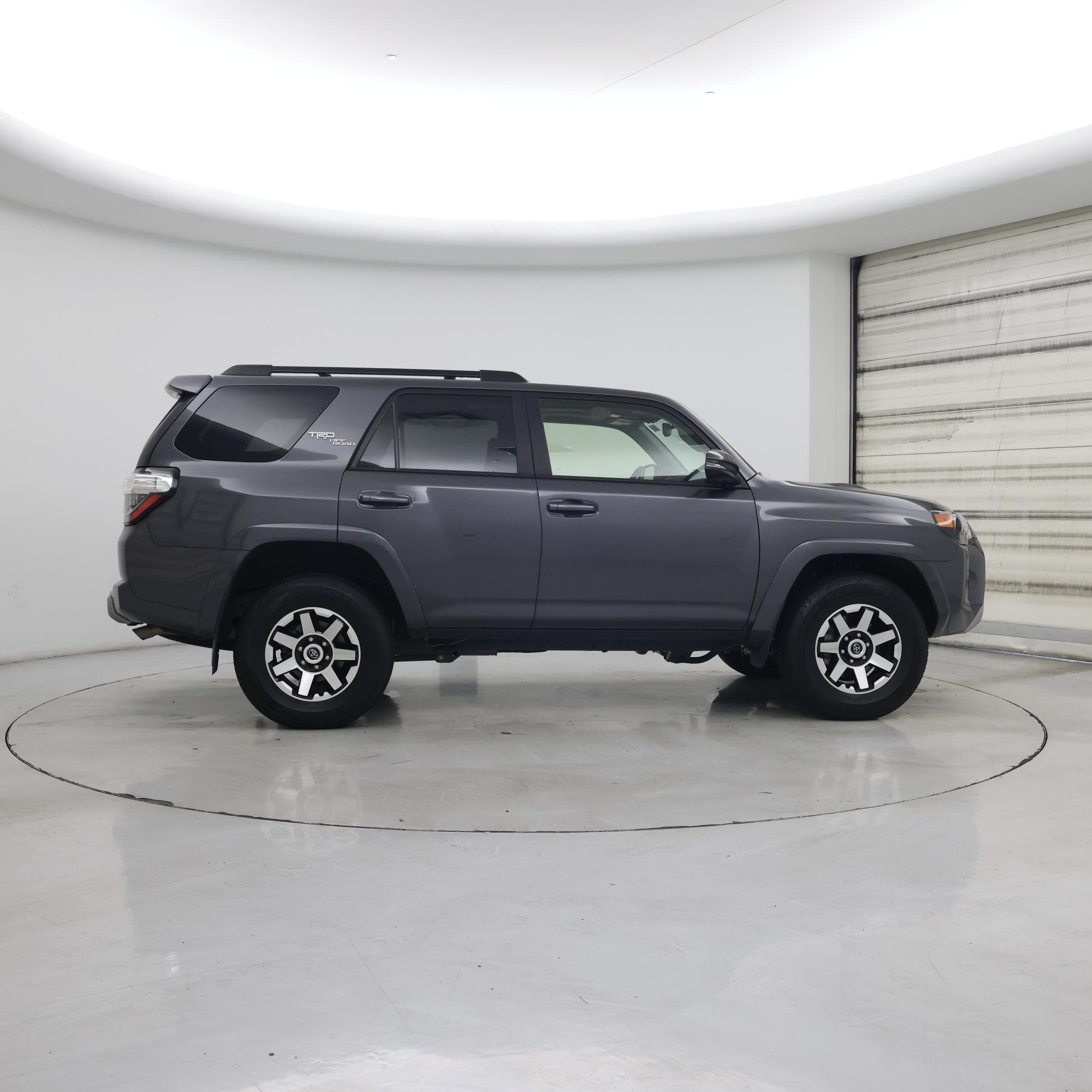 Thumbnail: 2023 Toyota 4Runner - 7