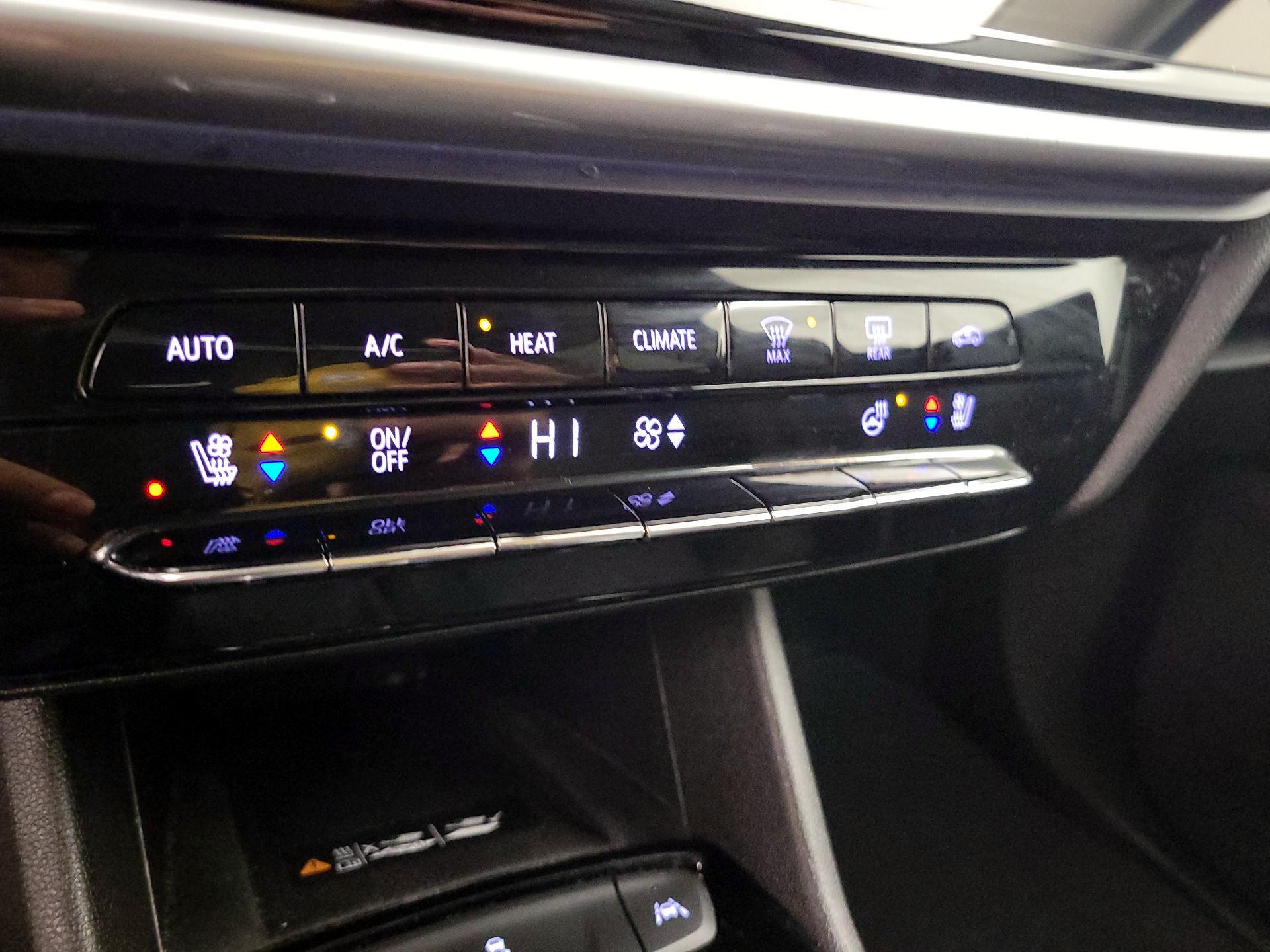 Thumbnail: 2023 Chevrolet Bolt EUV - 16