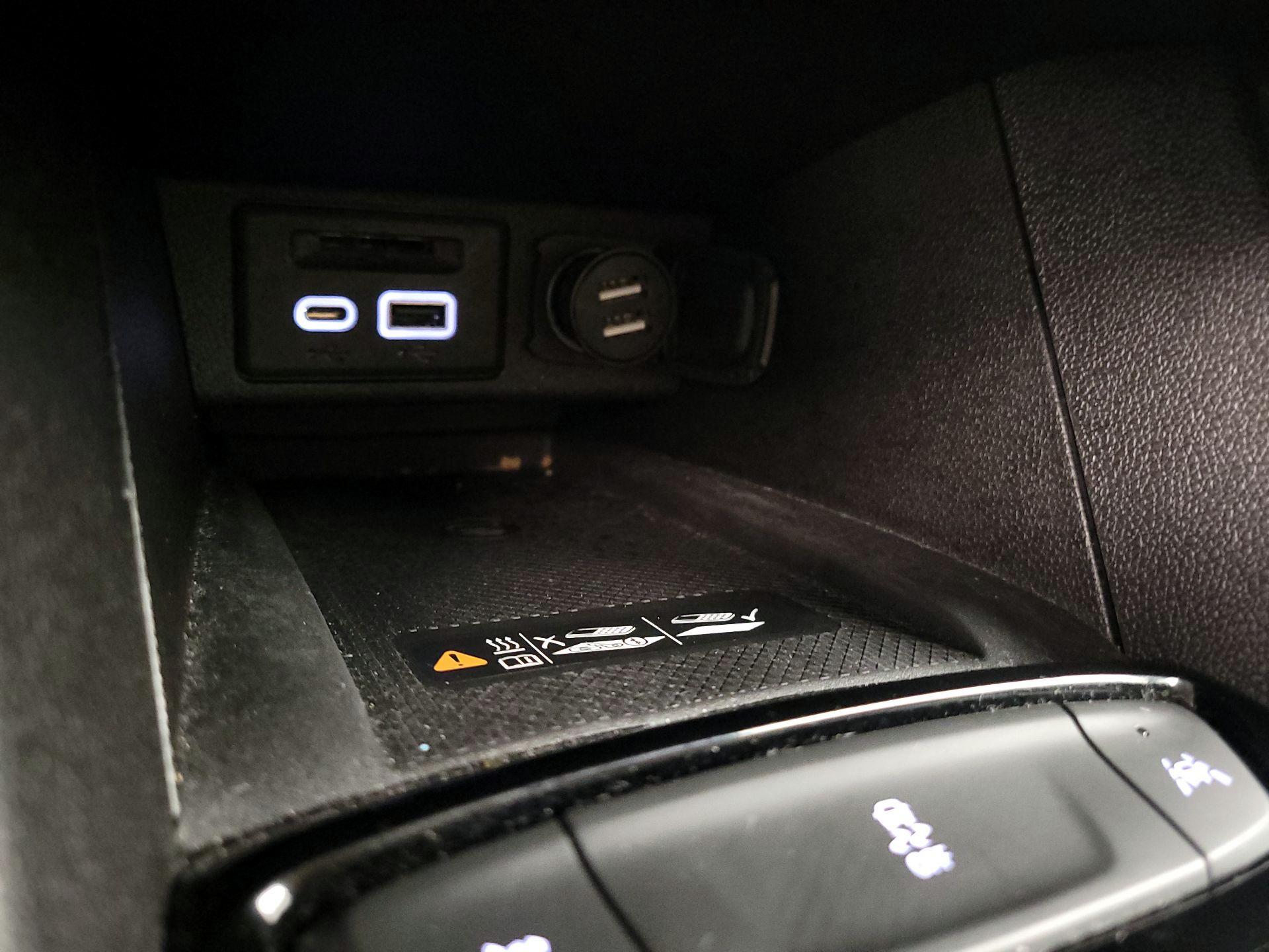 Thumbnail: 2023 Chevrolet Bolt EUV - 18