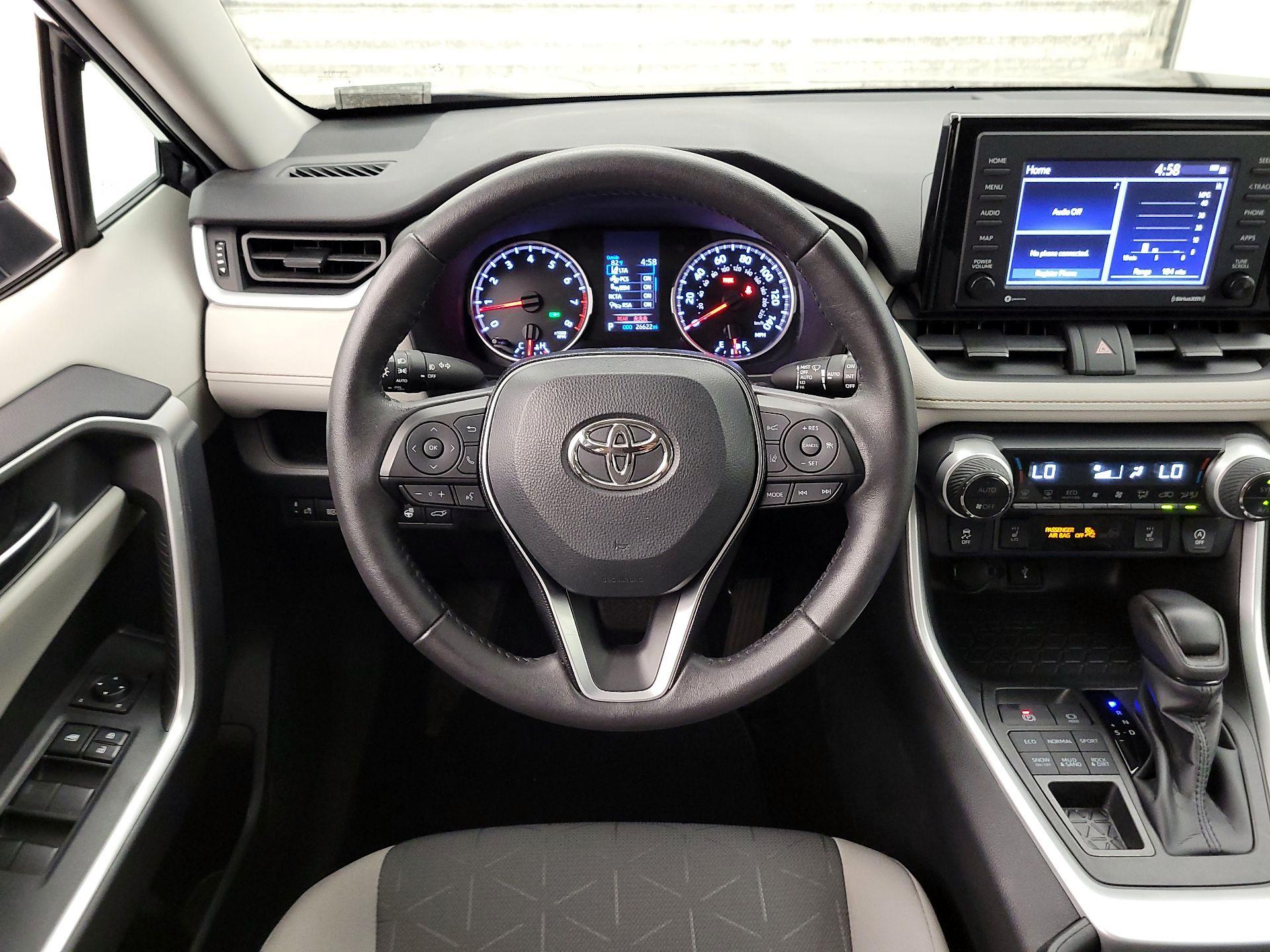 Thumbnail: 2021 Toyota RAV4 - 10