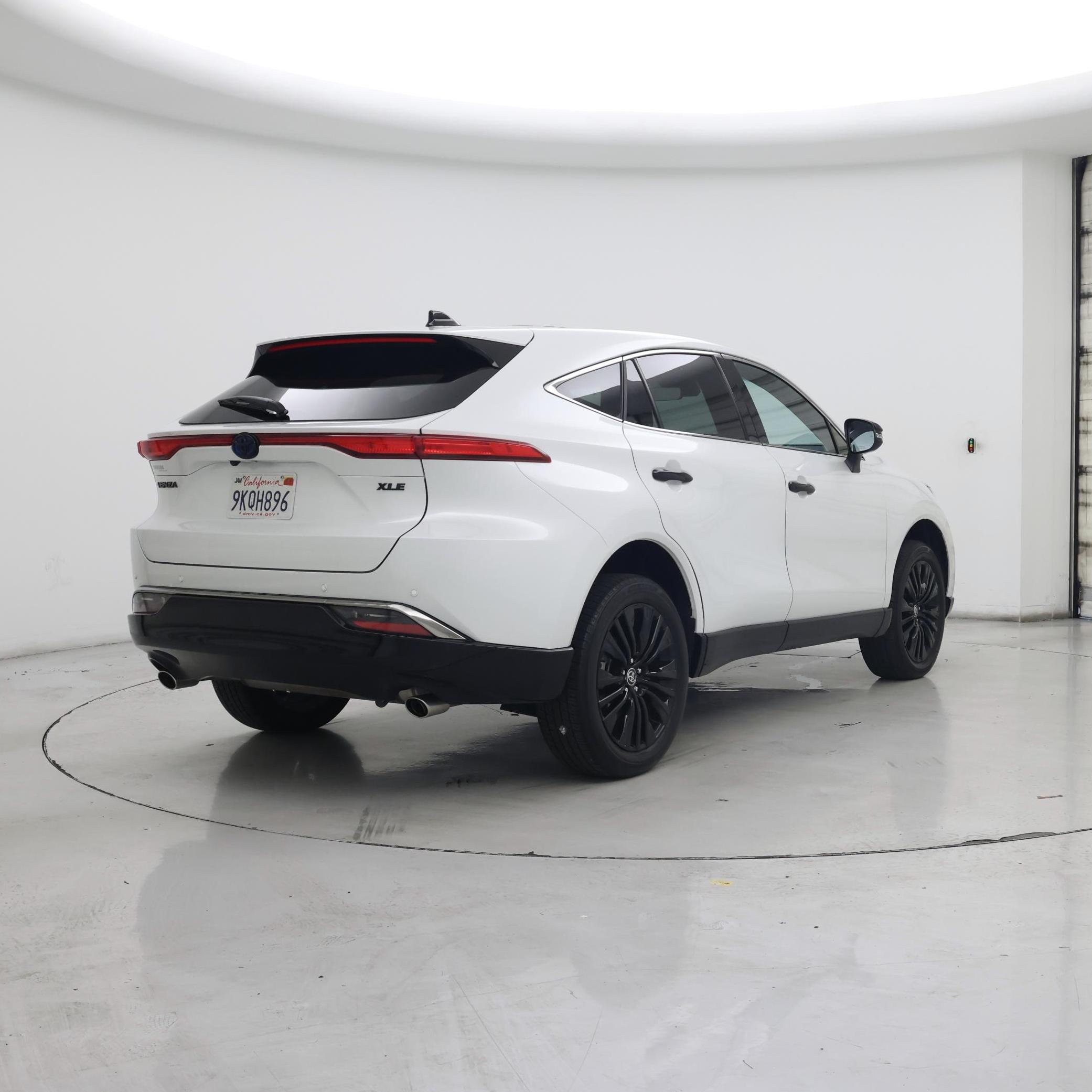 Thumbnail: 2024 Toyota Venza - 8