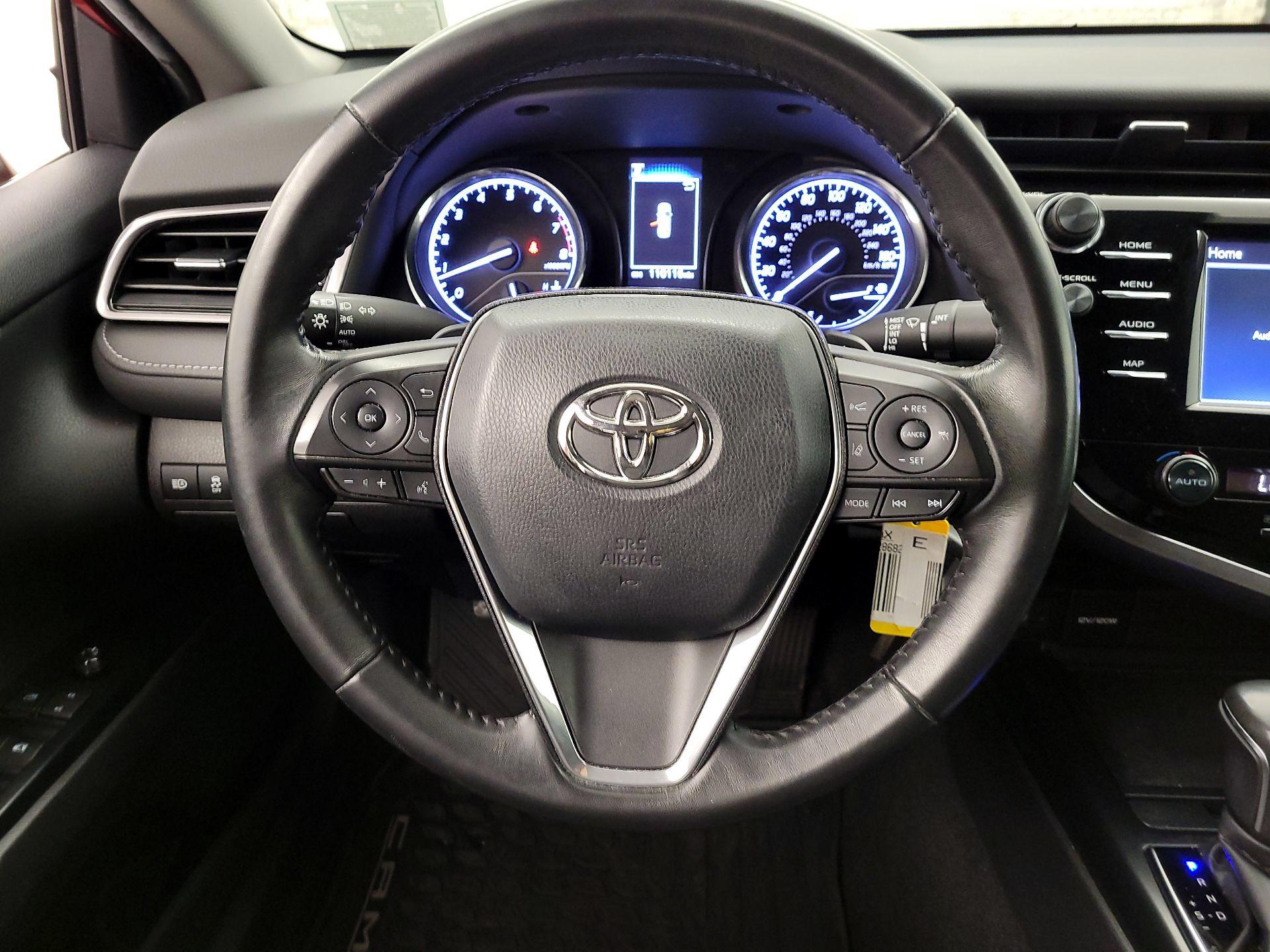 Thumbnail: 2019 Toyota Camry - 10