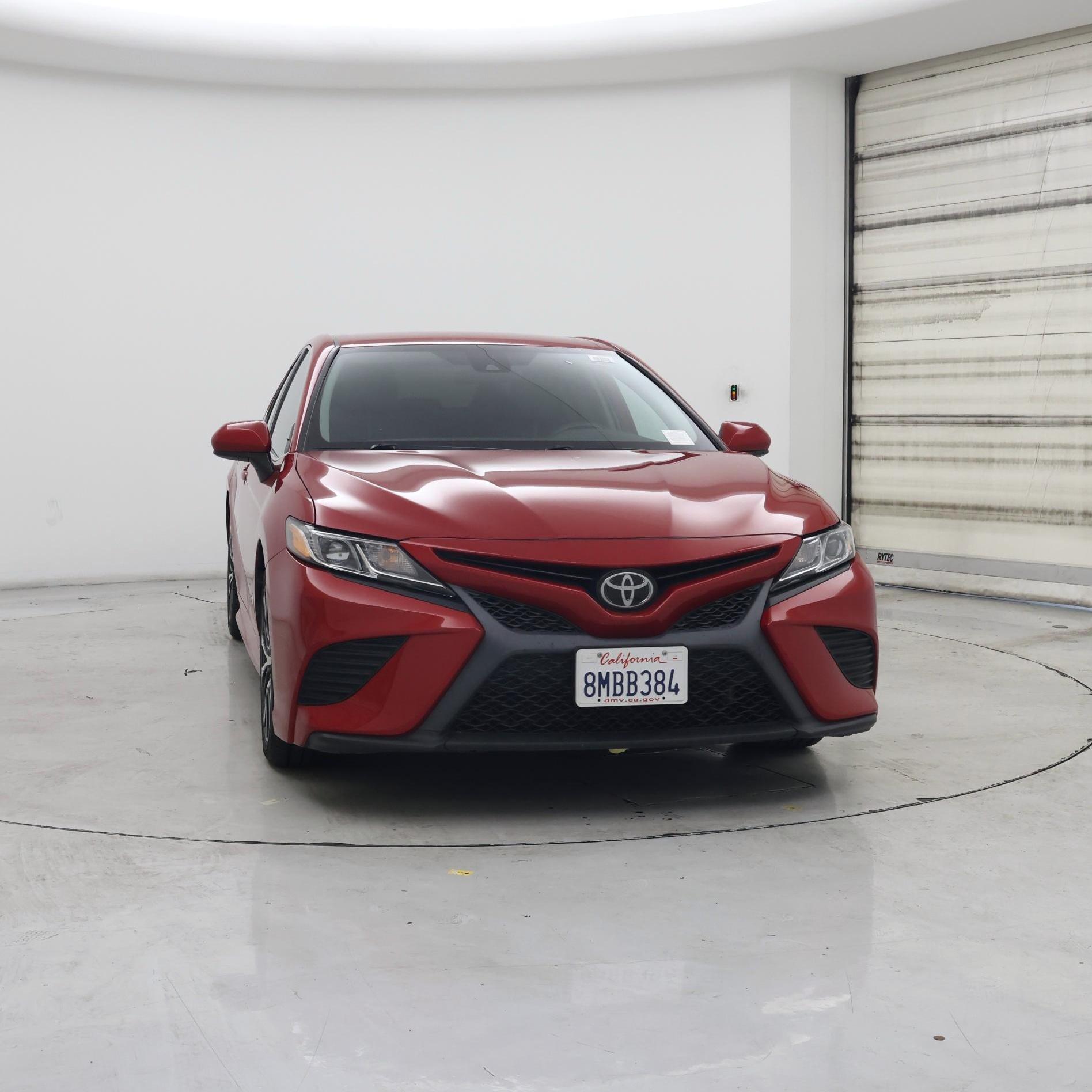 Thumbnail: 2019 Toyota Camry - 5